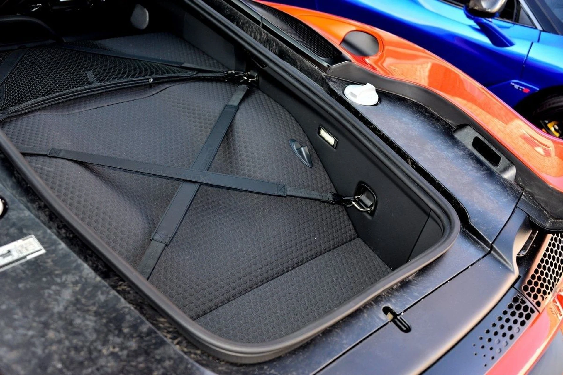 mph018_590895565_2bd0c4d2242bbc36ec684b070fd0b550x_9e9fa11660