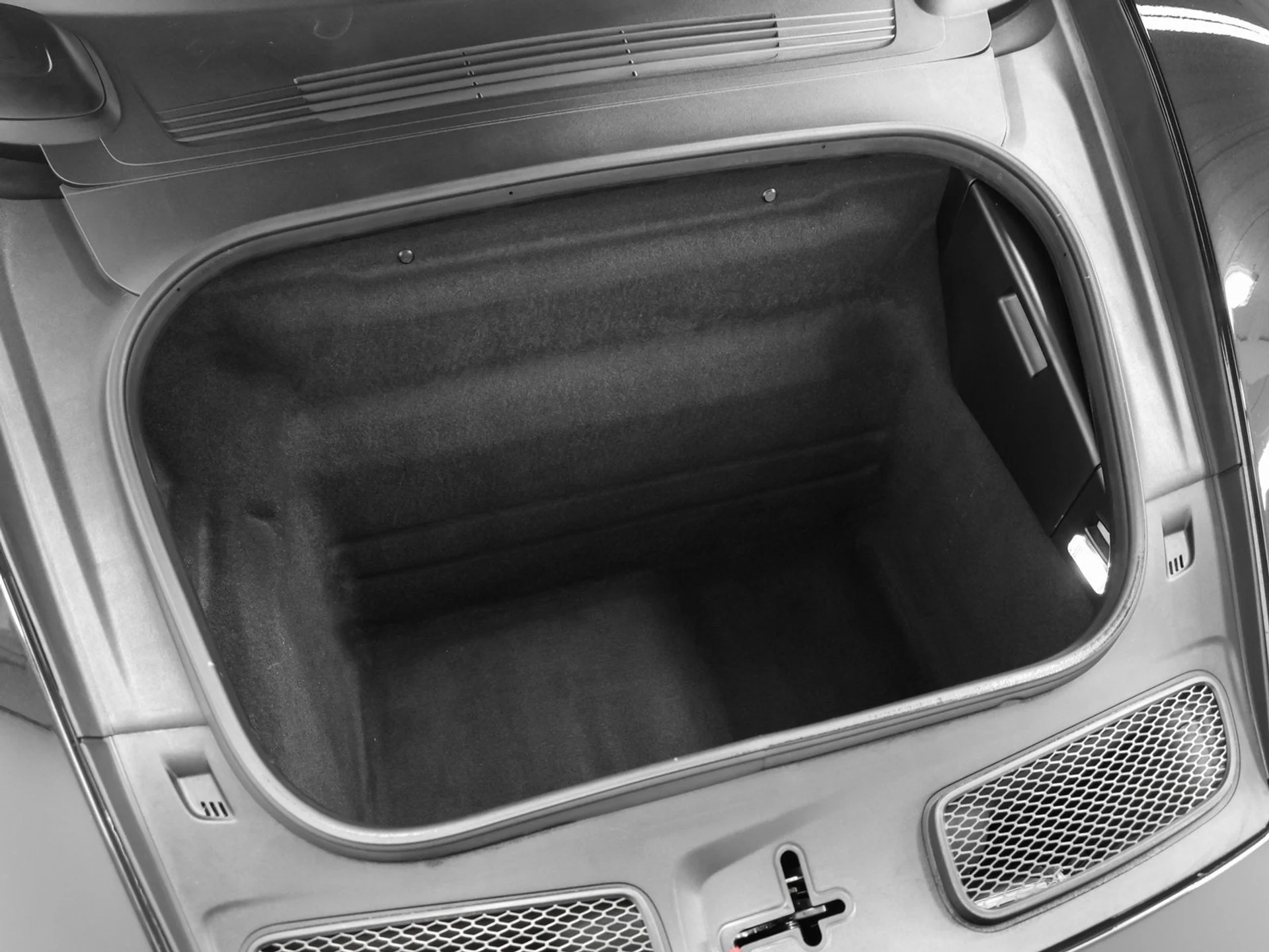 mph018_594146831_19_95264a5b6e