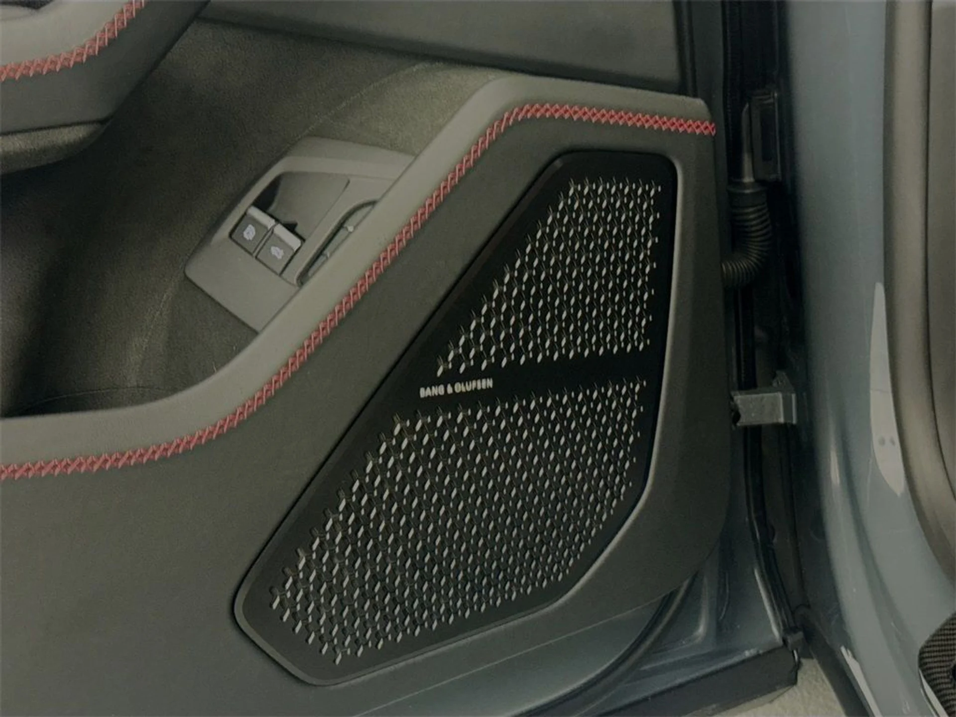 mph018_599947306_c6ba199e811c7c9972f69401c9a59580_002a7f4ac2