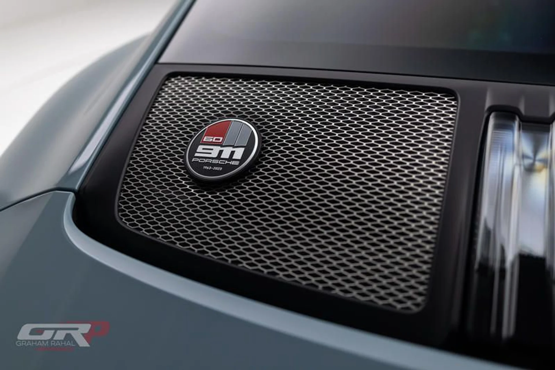 mph018_602619672_DC_87_A5_C8_ED_48_47_C3_A858_A9_BE_5_C853_A42_7cb5380a91