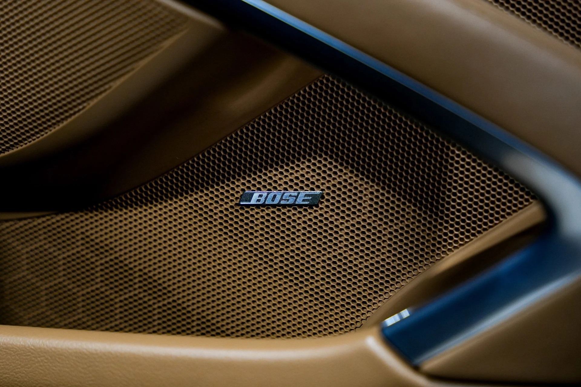 mph018_602810220_0f1dd63ae53f1137870016b43502d669x_a18eed6c11