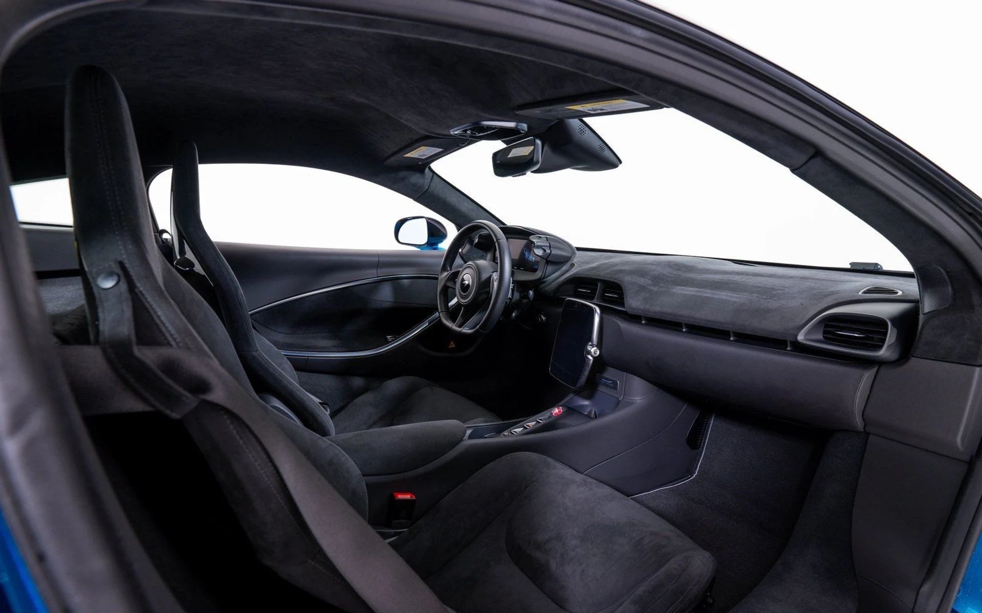 mph018_602829279_4d814aef380e18ebb3f7f0dc71d7b83ax_dca9594944