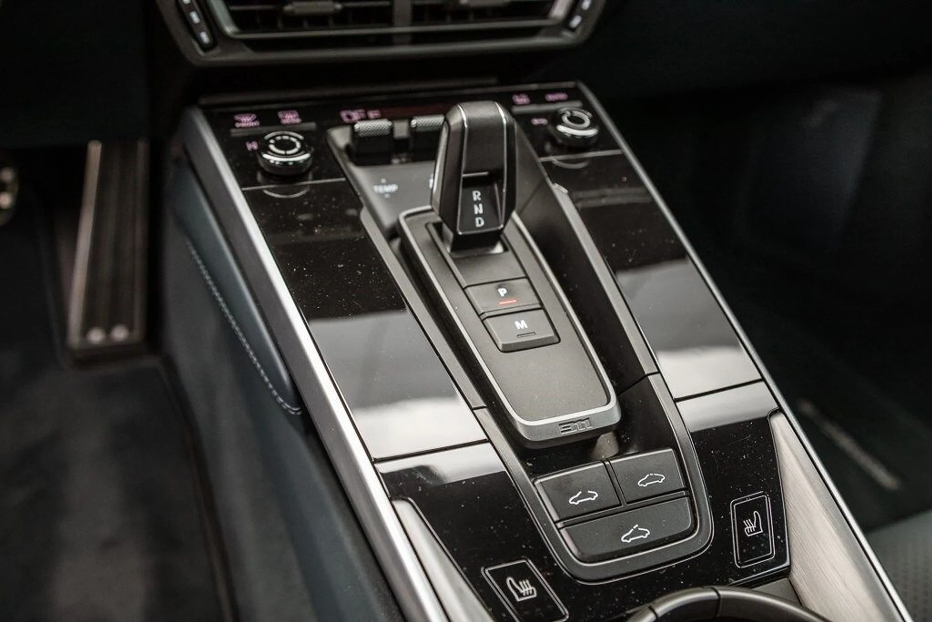 mph018_603296535_d277c440052d798a3b513ef3d4137496x_46259ca6fa