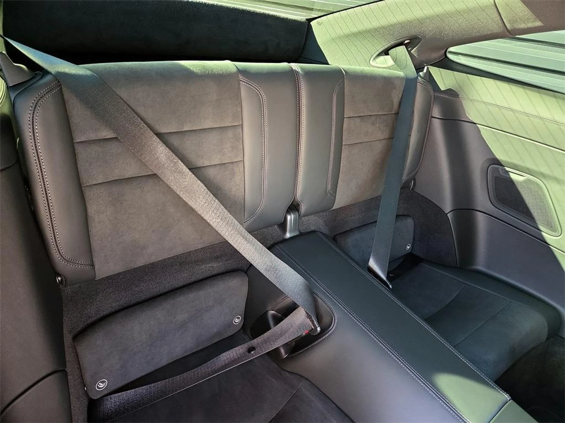 mph018_604440377_tjj_ADC_3m_Mo6_div_Fi_Bu_Imf_E_Gw_M_fa9a295663