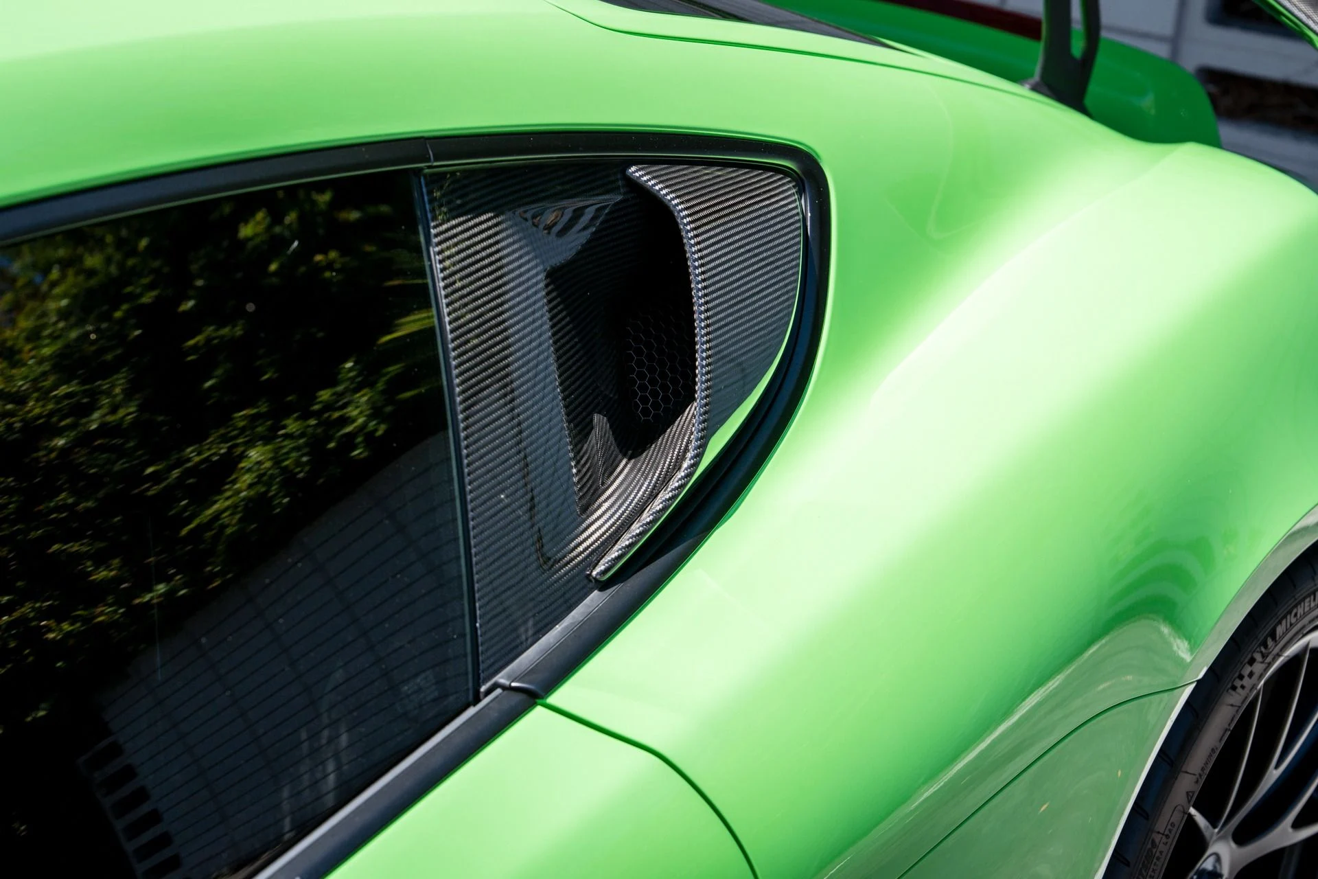 mph018_611019553_Used_2023_Porsche_718_Cayman_GT_4_RS_1754336889_80d596ec9d