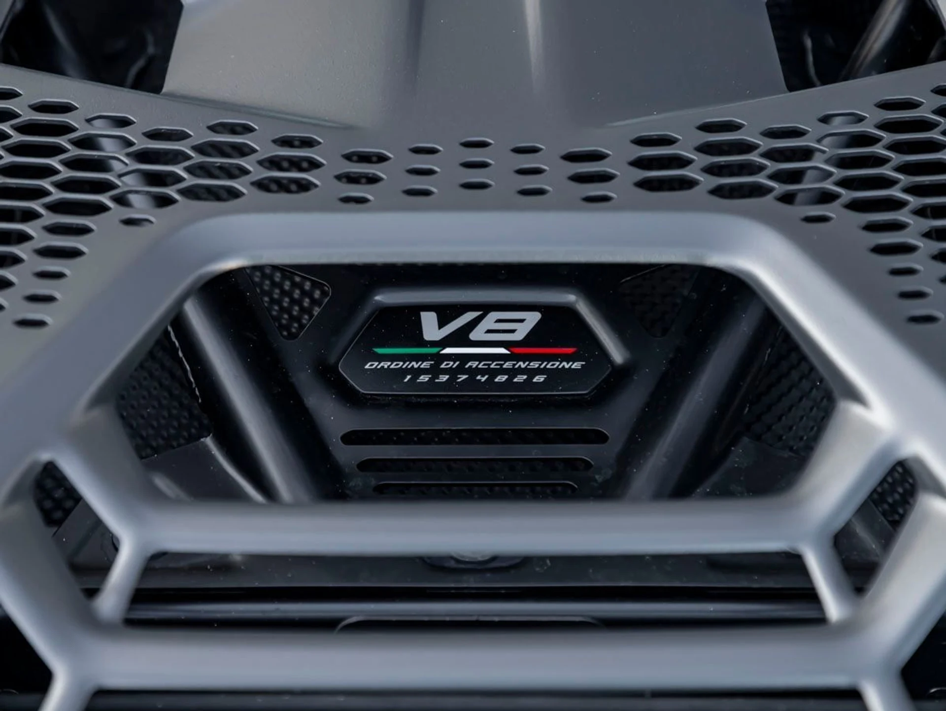 mph018_616499263_19_dea3cbb709