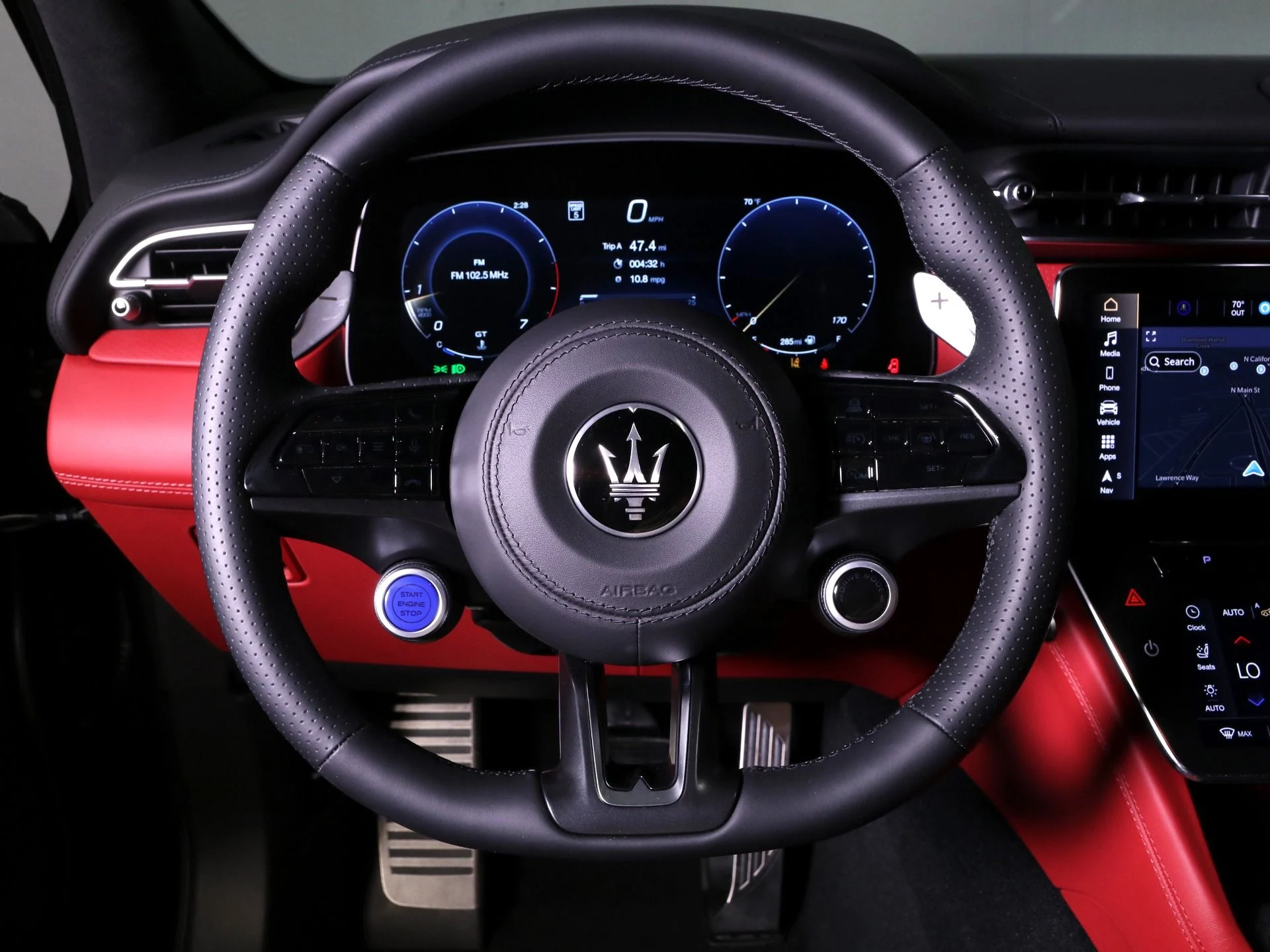 mph018_618425067_New_2025_Maserati_Grecale_Modena_1750527276_d9827b9ae3