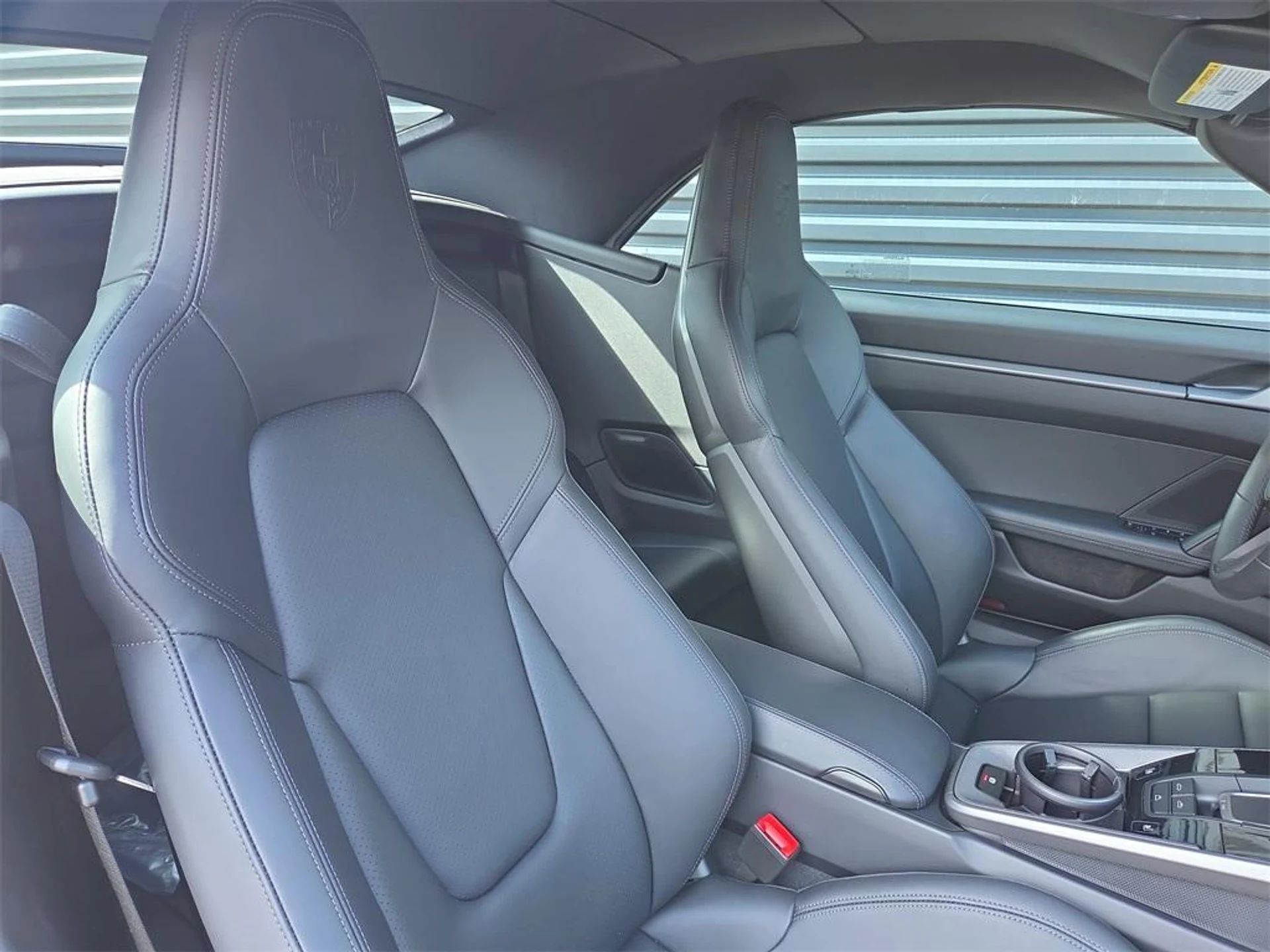 mph018_622625452_k_G_It_Fw_L7450_Tp_FI_Cqyuus1tl0_OU_e46cf4efa3