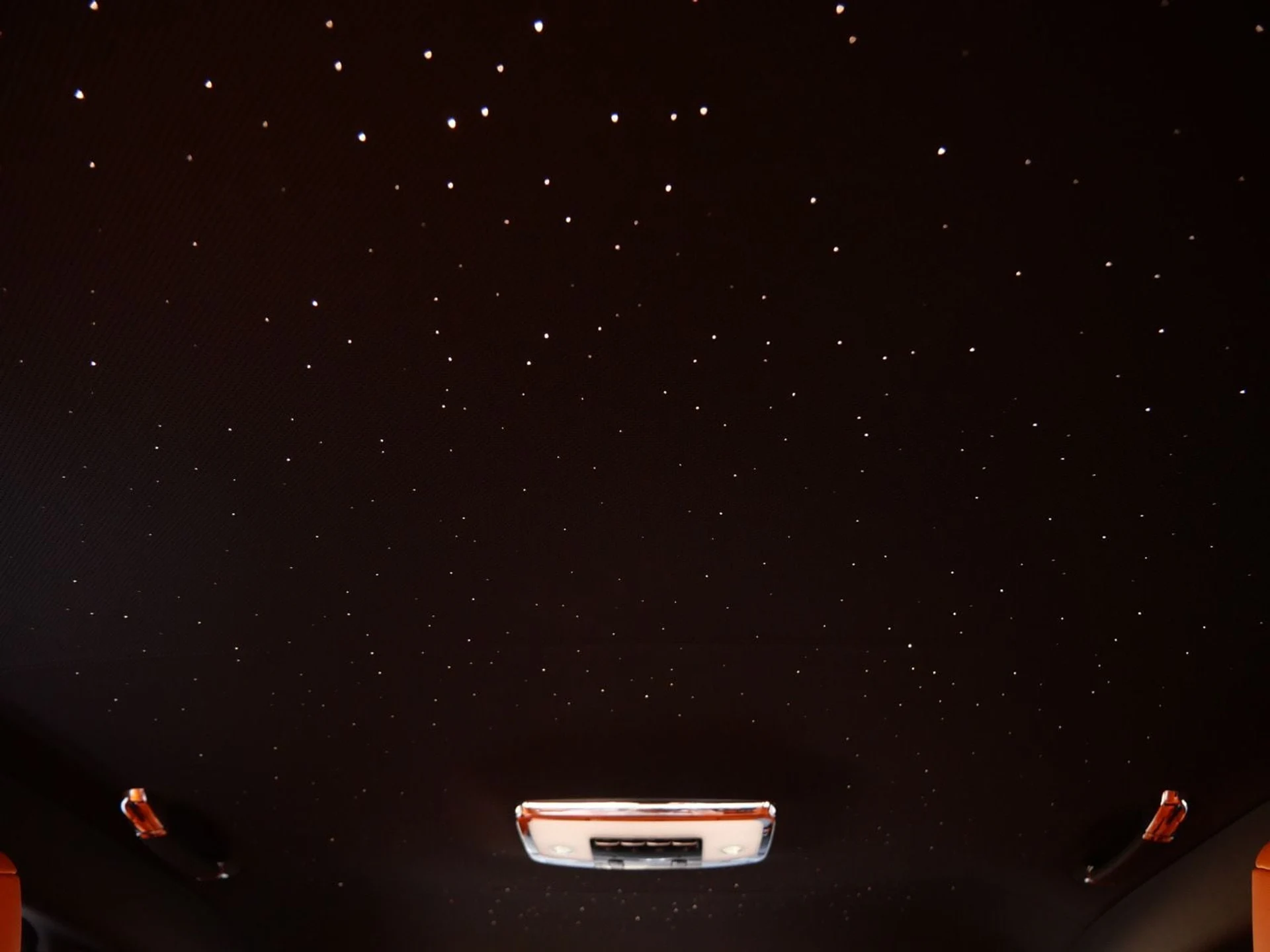 mph018_623655137_65659a966e01f2cea68d80133517db85x_8cebe9cce3