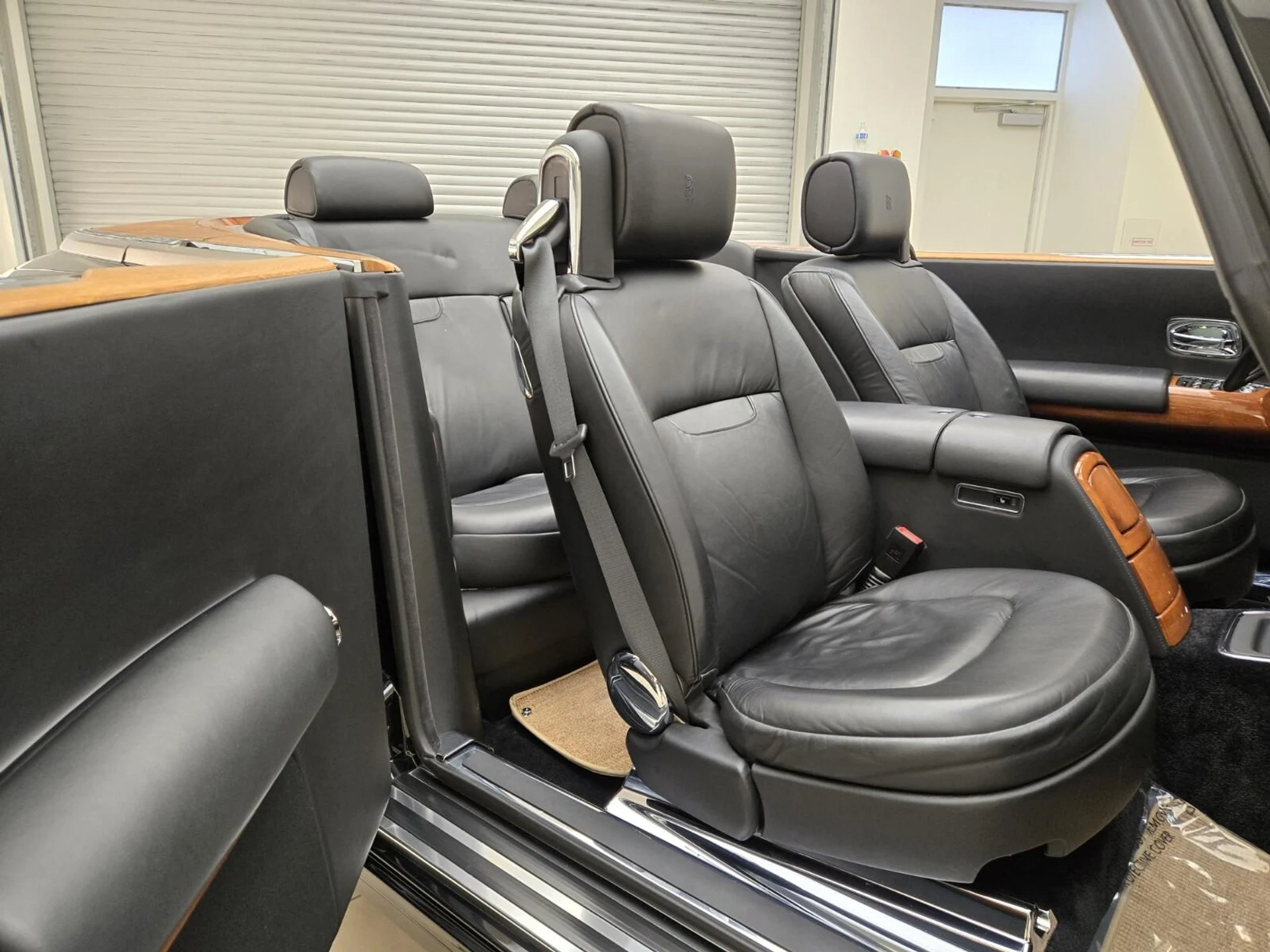 mph018_626738950_Used_2008_Rolls_Royce_Phantom_Drophead_Coupe_1753162986_0e6177e74e