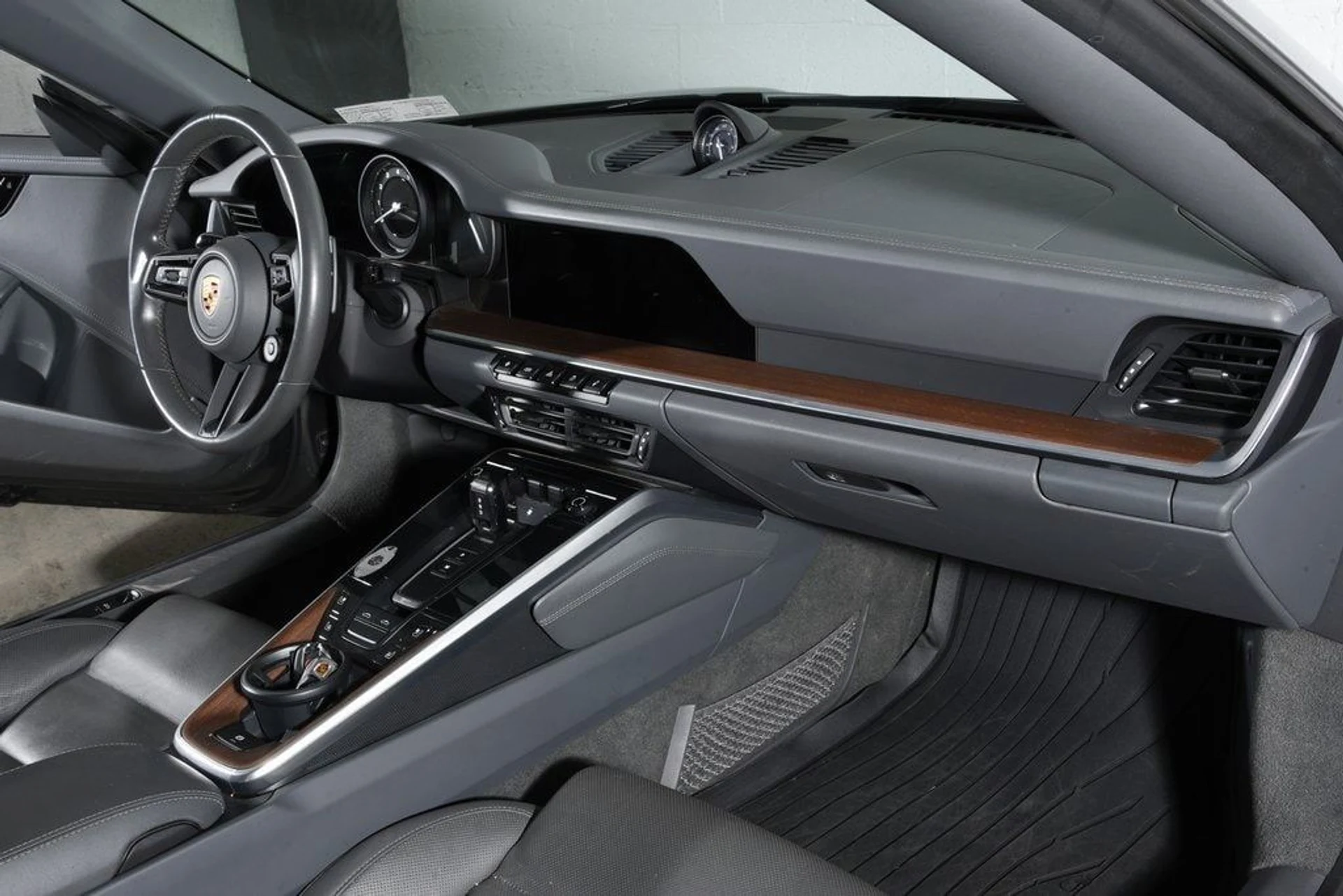 mph018_635139546_06df31773b2f8a742494c5bdd5f1ec92x_ebc7aec930