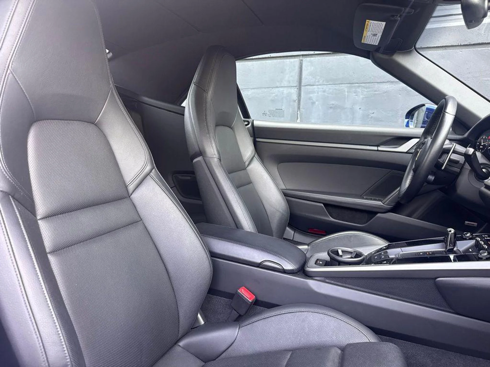 mph018_638742805_x_F_Ql_AZOE_Qgpd_Hy8_B_Bfj_Ld_R8s_WO_4_fa301ca708