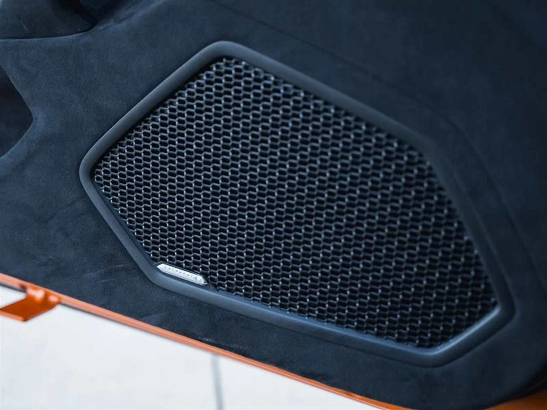 mph018_642925250_d1puxpzt_83ab1cd2db