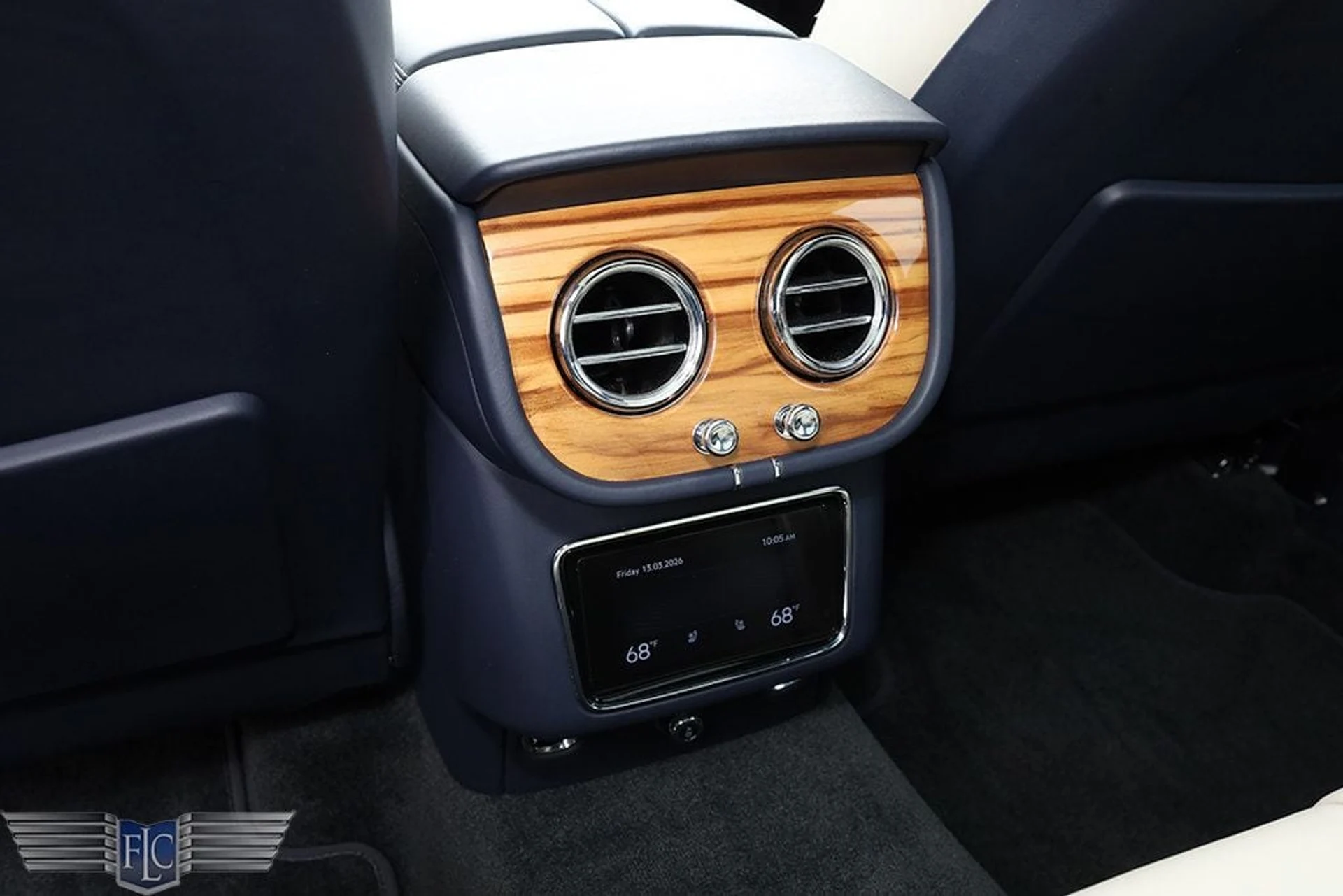 mph018_643467127_used_2024_bentley_bentayga_6305_22998003_19_1024_bf830d95f5