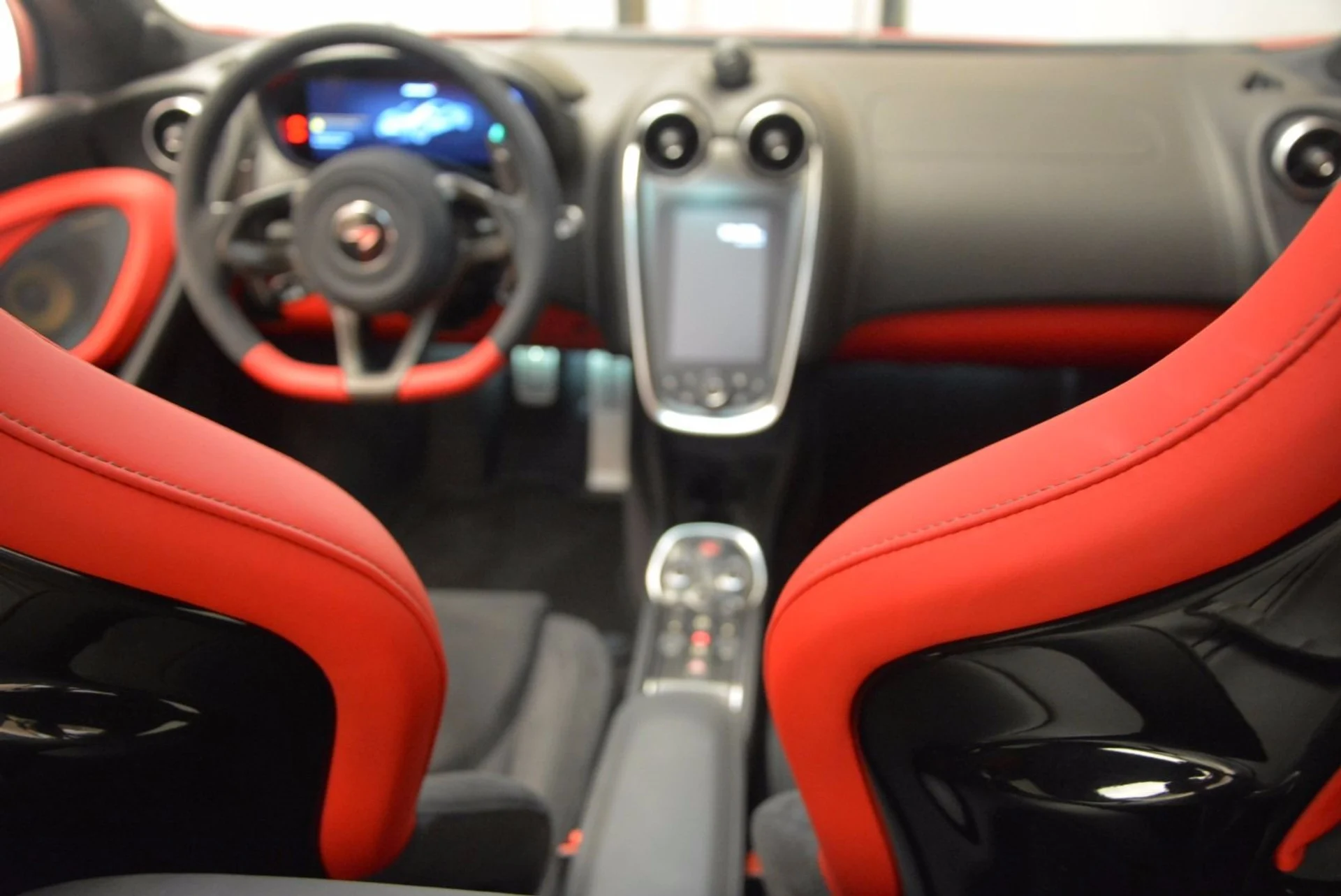 mph018_64410724_Used_2017_Mc_Laren_570_GT_031ae2d911