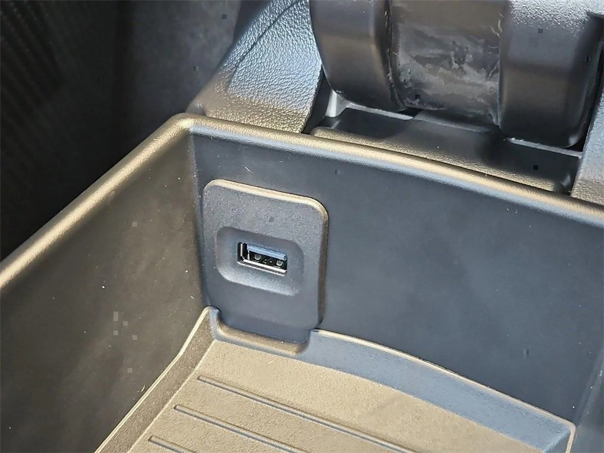 mph018_645065253_RAY_5ffxk_Jh6n_UR_8_Nd_LX_Dl_Qc_Y_Wt0_5a74ec72f7