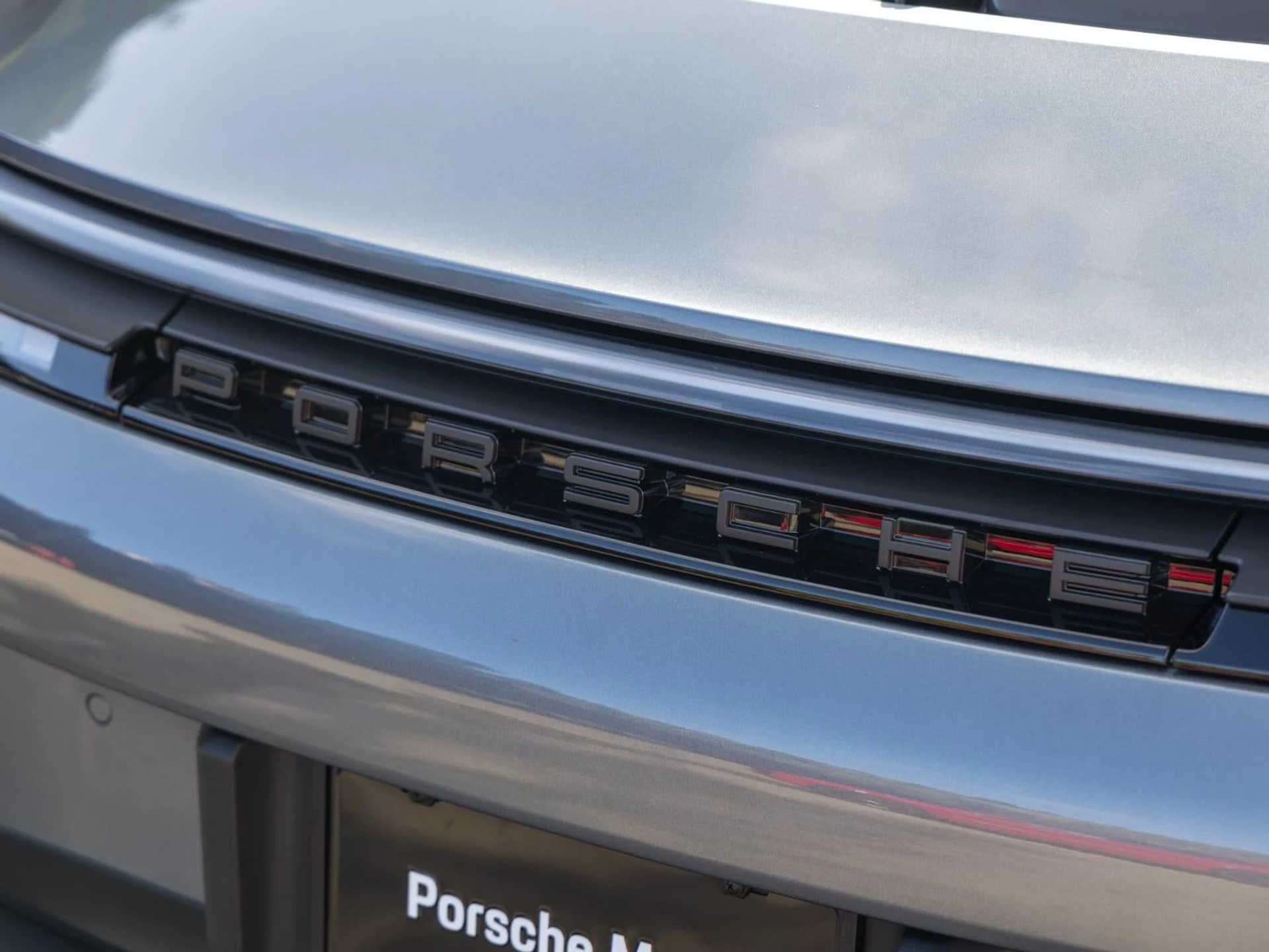 mph018_65219709_19_b3fb512242