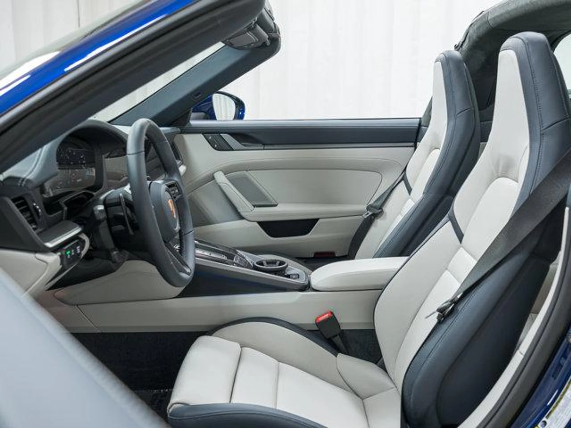 mph018_655192873_m9_Nv_Uf_Owd0_Et3ca_JC_21_HA_eges_16bd5ee600