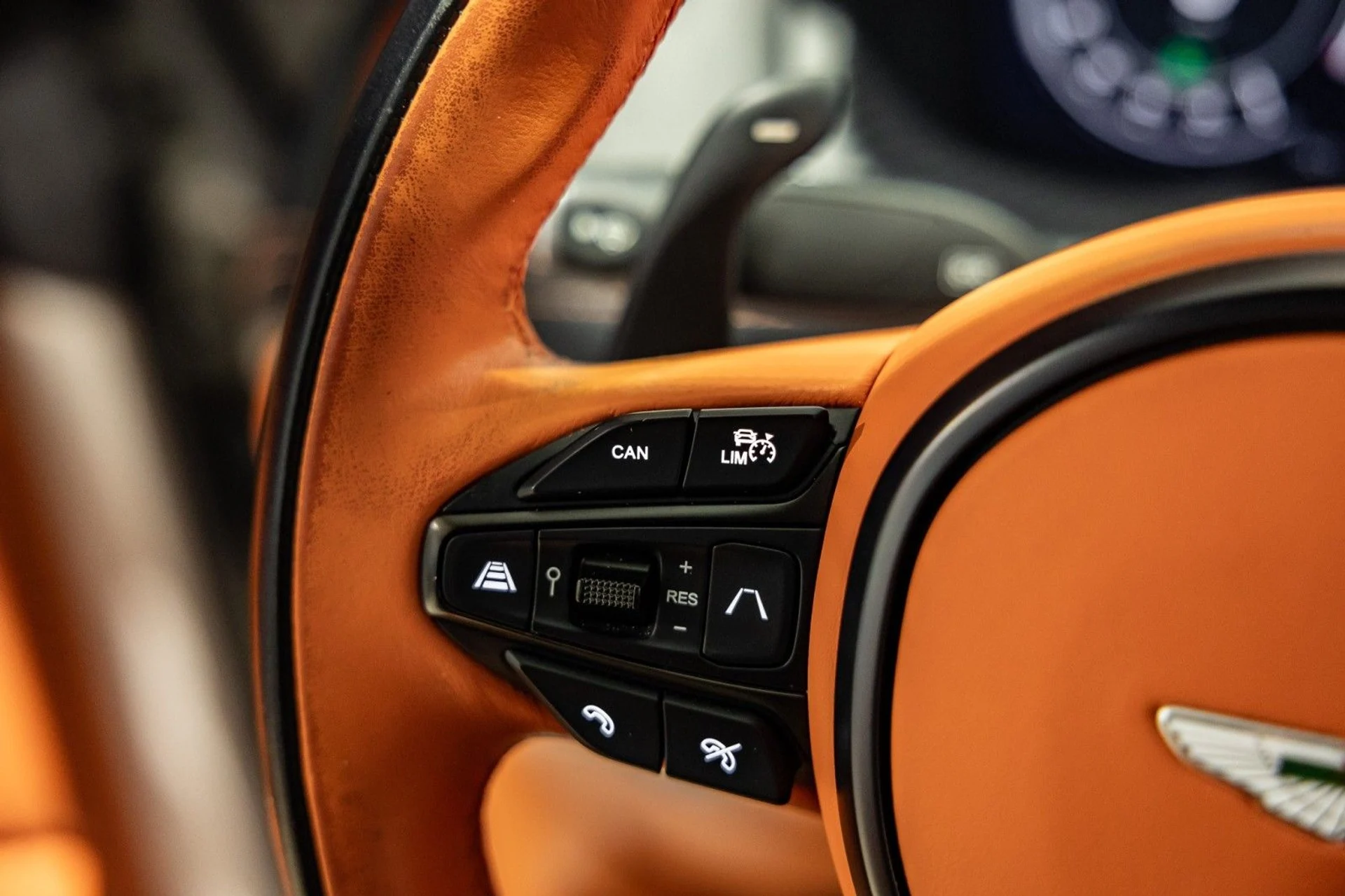 mph018_666401255_WA_26e0c7a8cd