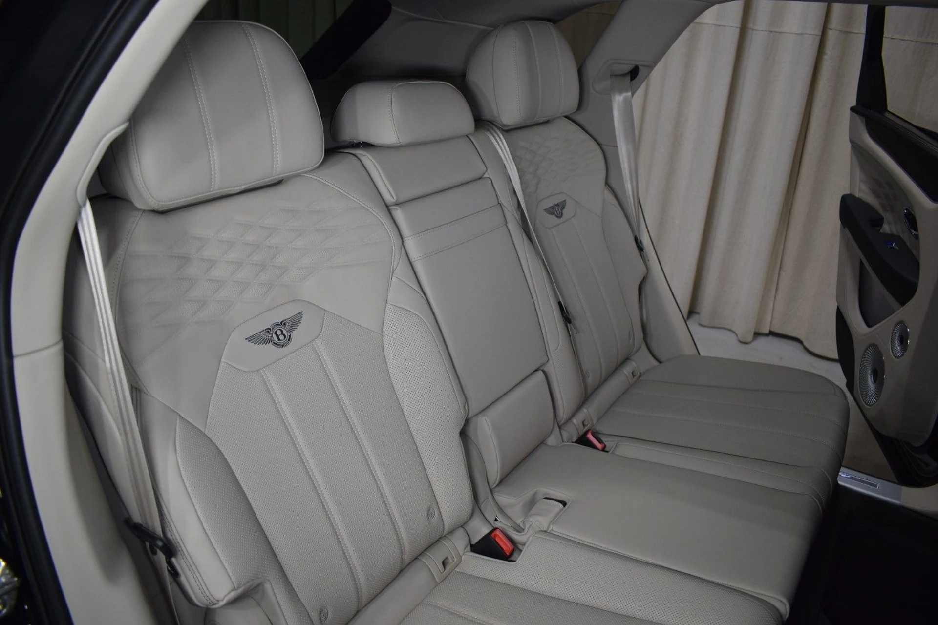 mph018_669887456_add9c06adb0aa9ef554b9a83e9bb6f24x_b91161459a