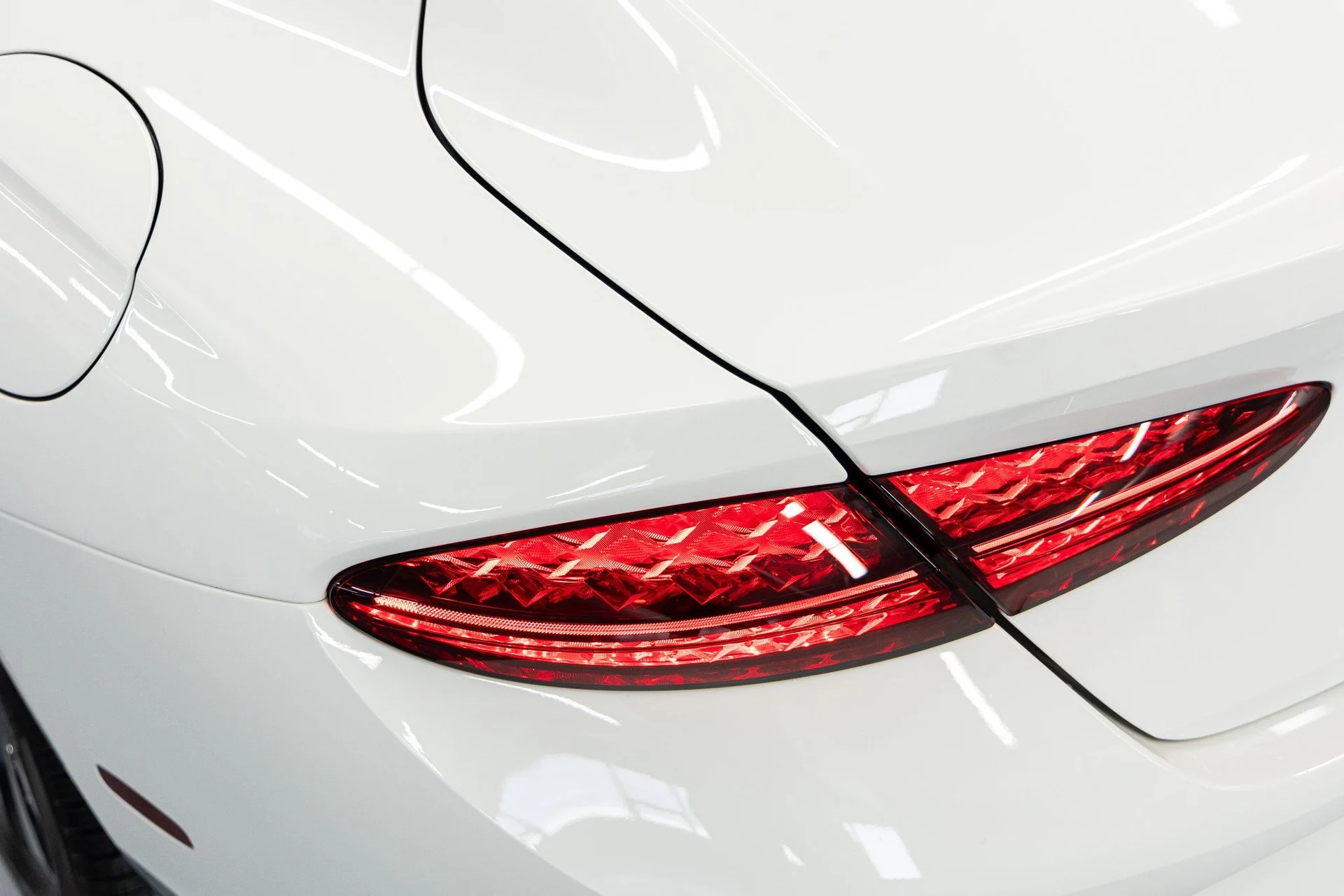 mph018_671832639_e7cf836f704ba9fe370cb852aa3e7e48x_e749923d91