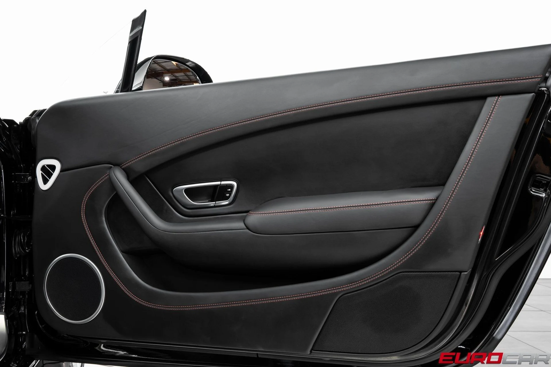 mph018_681920140_image_19_ceedcb3d26