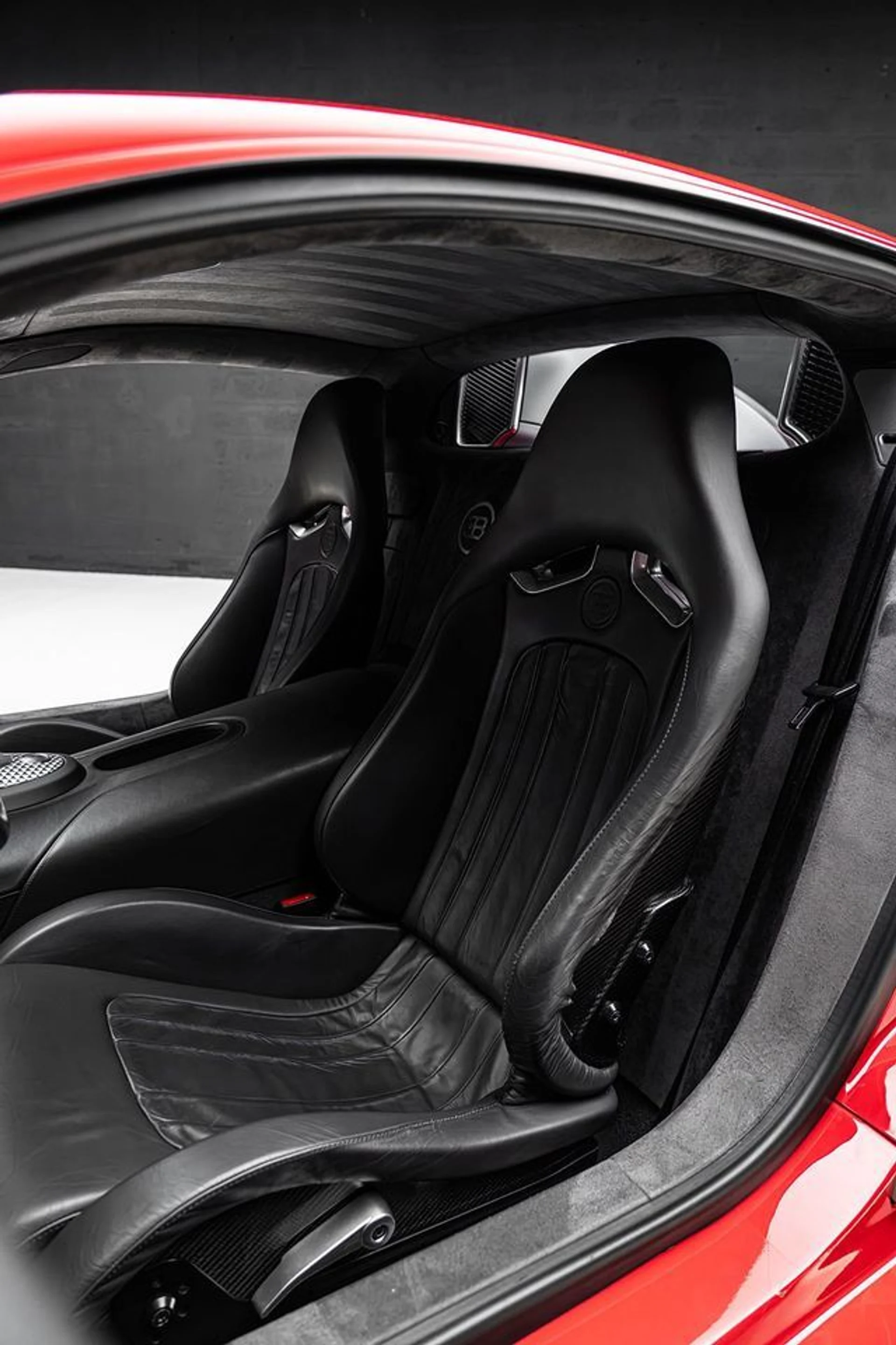 mph018_682996855_used_2008_bugatti_veyron_9689_23069704_23_640_e6f1d475a7