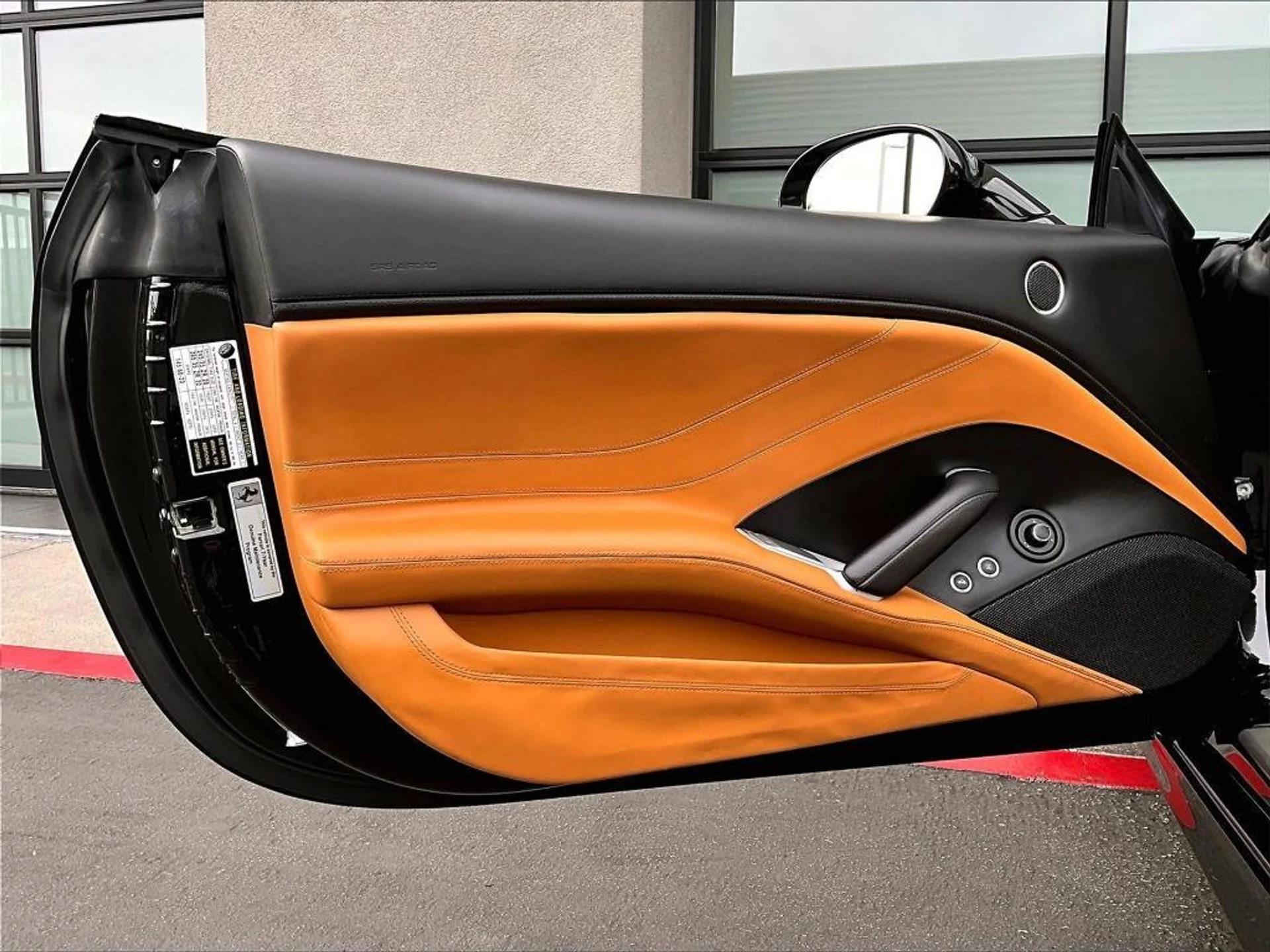 mph018_683710483_a_V6uv_M_Pr_Xfl7_ODD_0_K_Ph_gp8_Hgtg_56618834be