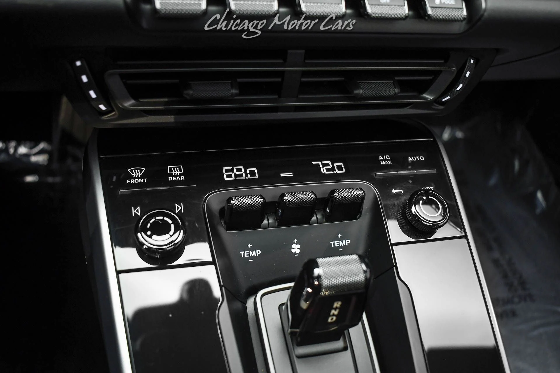 mph018_692257555_10645_p19_l_d99cb120b3