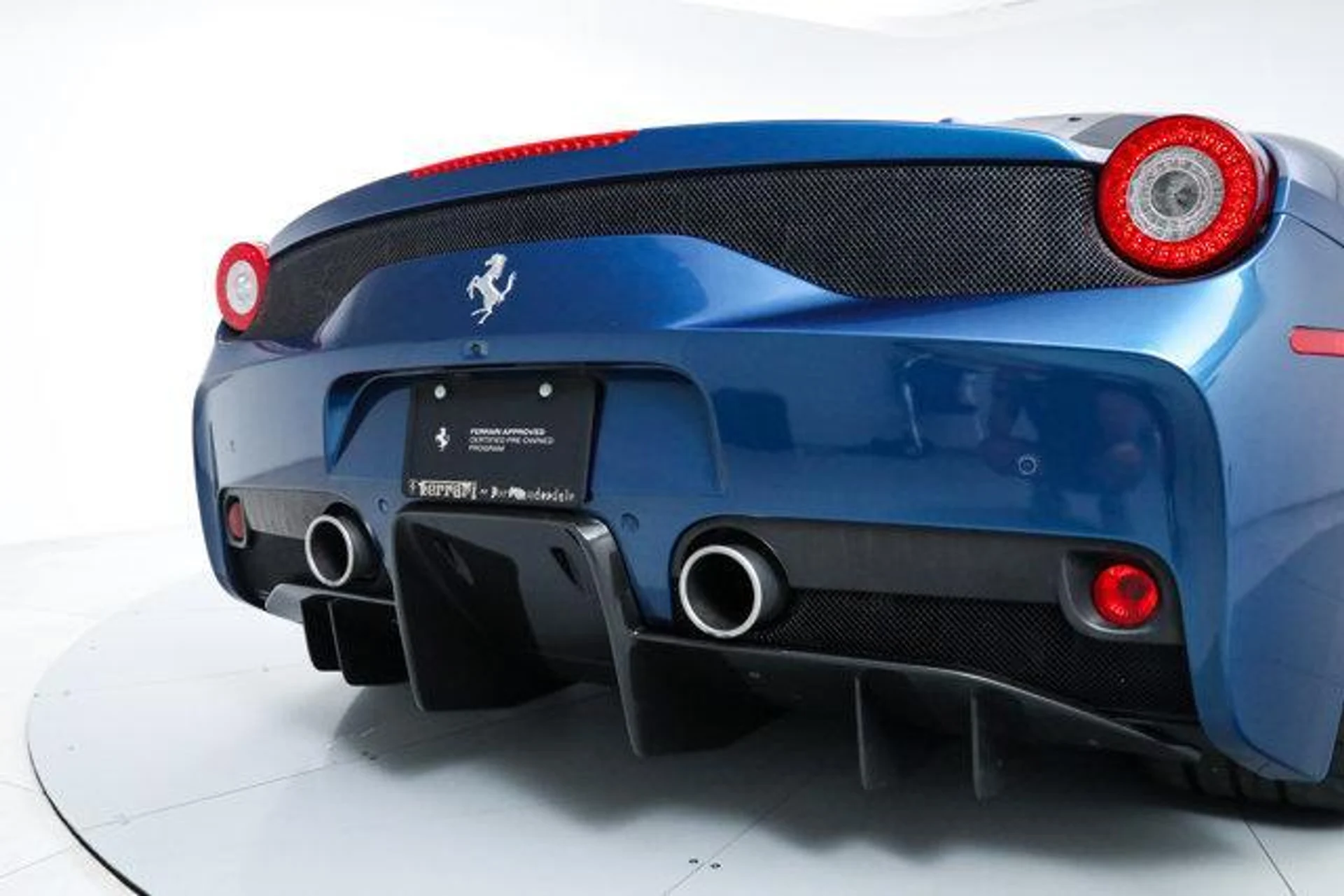 mph018_694614201_t1rv_Kxi_Bp_Lohq7_F5_Sjxjmjbv_M_3fb11af915