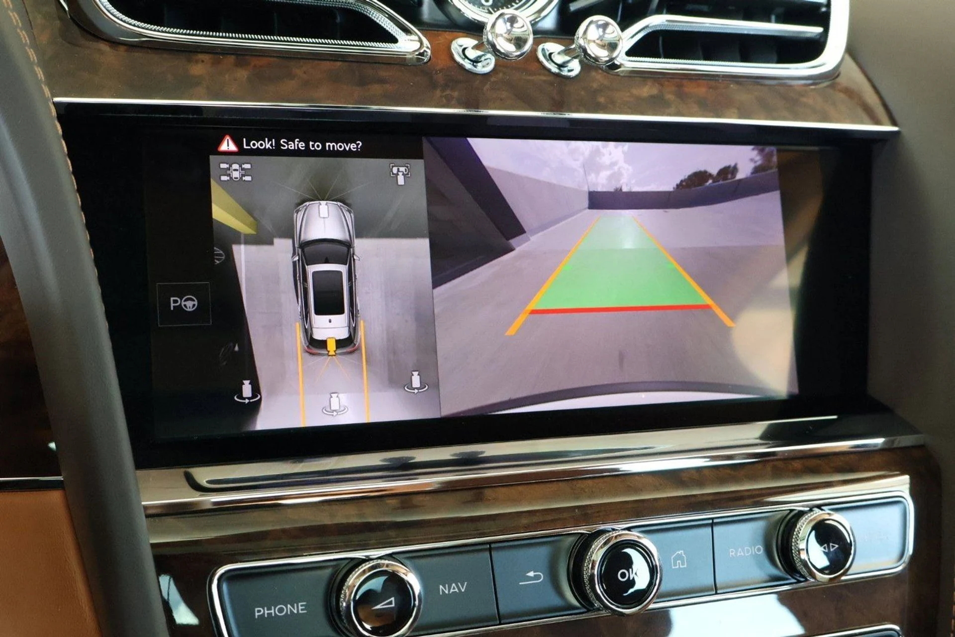 mph018_695423997_35163964a00cf6ea2bd0a839d4771348x_82a128b0e4