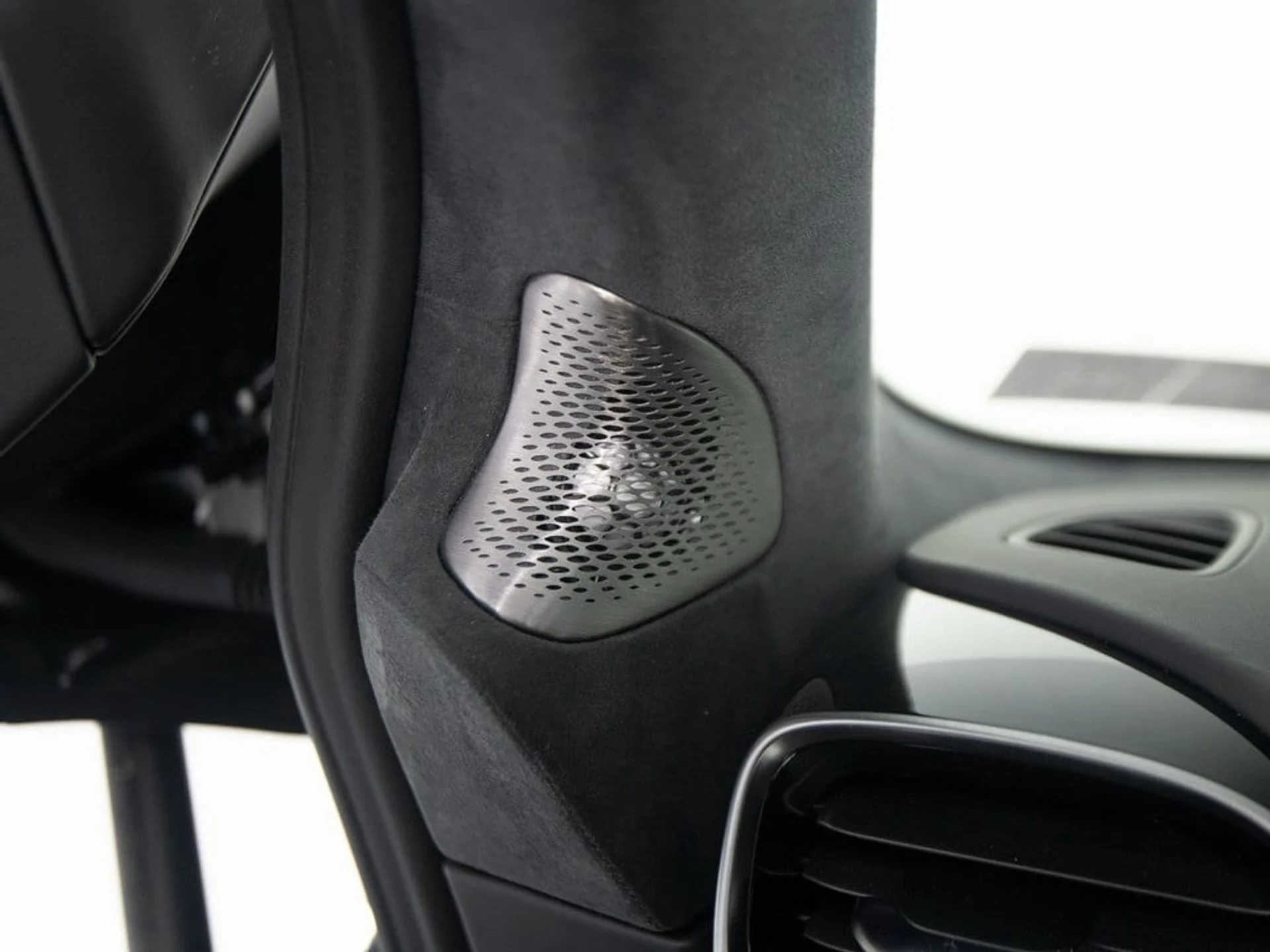 mph018_701346174_81bb64f5fd797676ac9931706509d1b9x_00ec93e44e