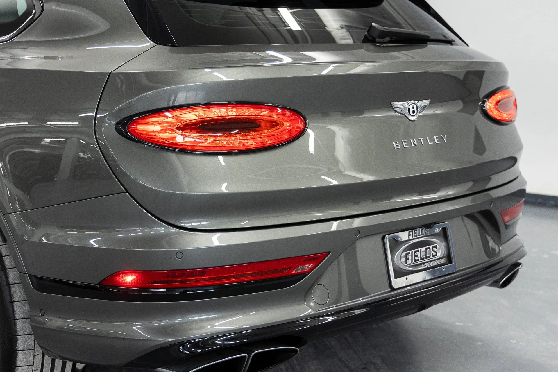 mph018_706159840_5fea9cdd7643506a2c00f777de62571ax_6c9935b9ed