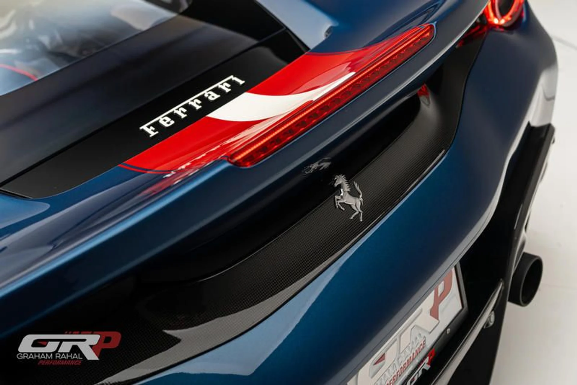 mph018_728938229_9666_CF_9_A_0_ED_7_4123_BFA_5_DCDA_90_BC_19_AC_4949c76eeb