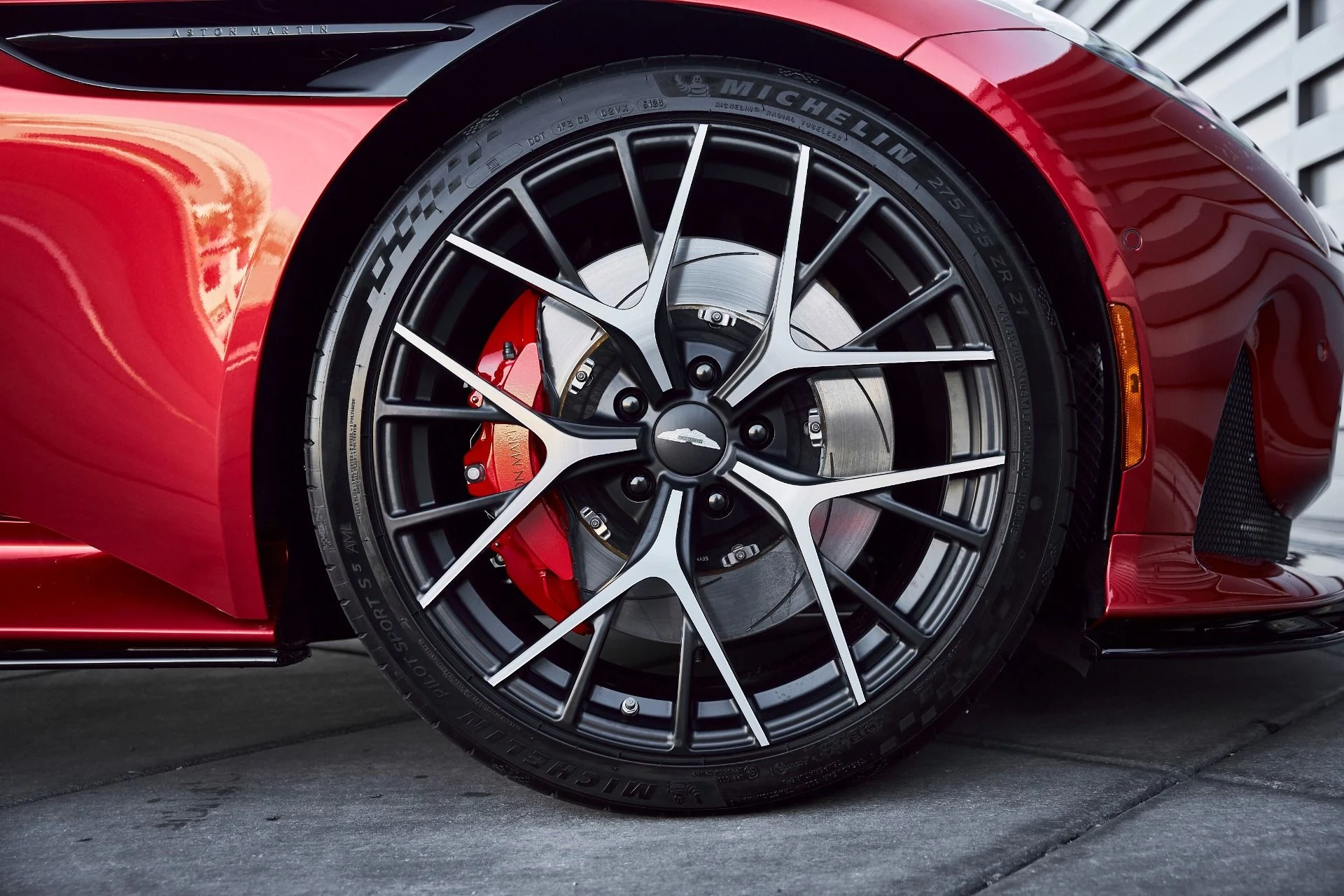 mph018_729650969_Used_2024_Aston_Martin_DB_12_1767840004_62d1db4bc0