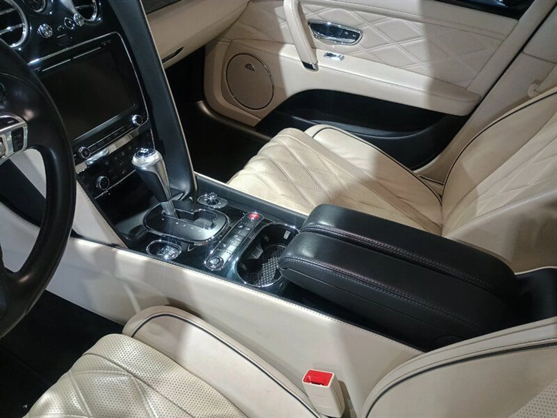 mph018_734079695_2a941a42b1_800_ce1df651fc