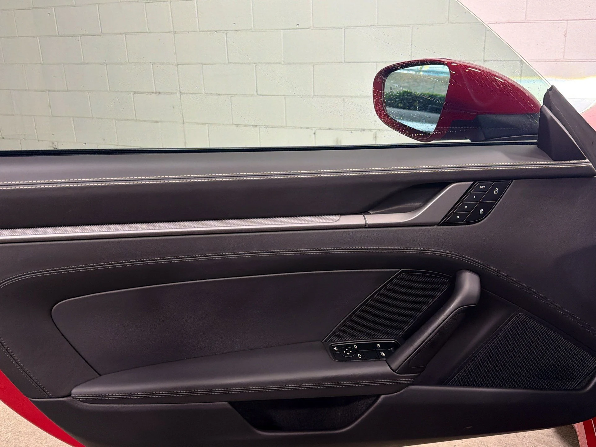 mph018_737142050_b335b8dd9b72431dae1bd091dc4f225e_fe0a982ca3