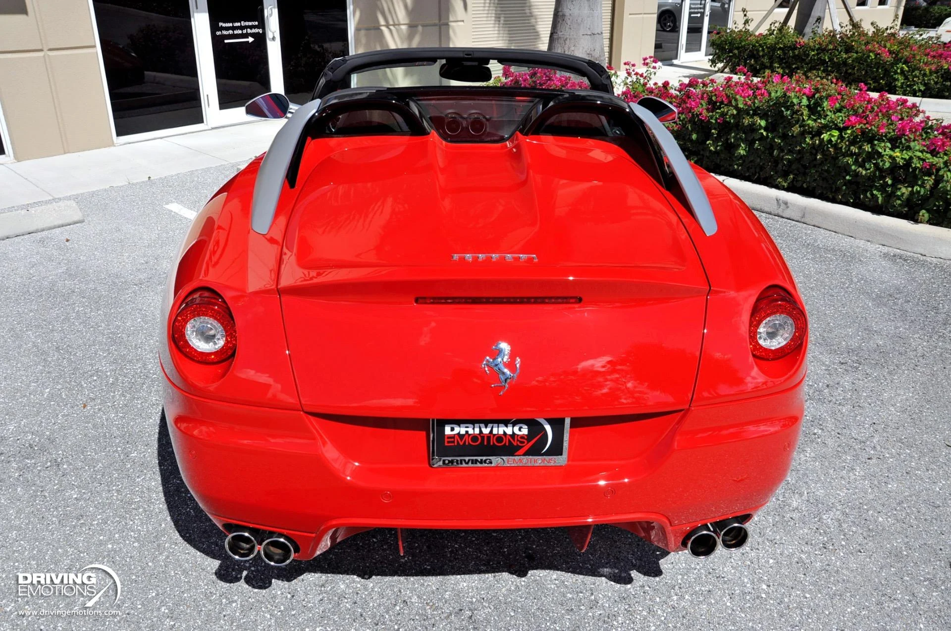 mph018_741998563_438_p19_l_8f4041c098