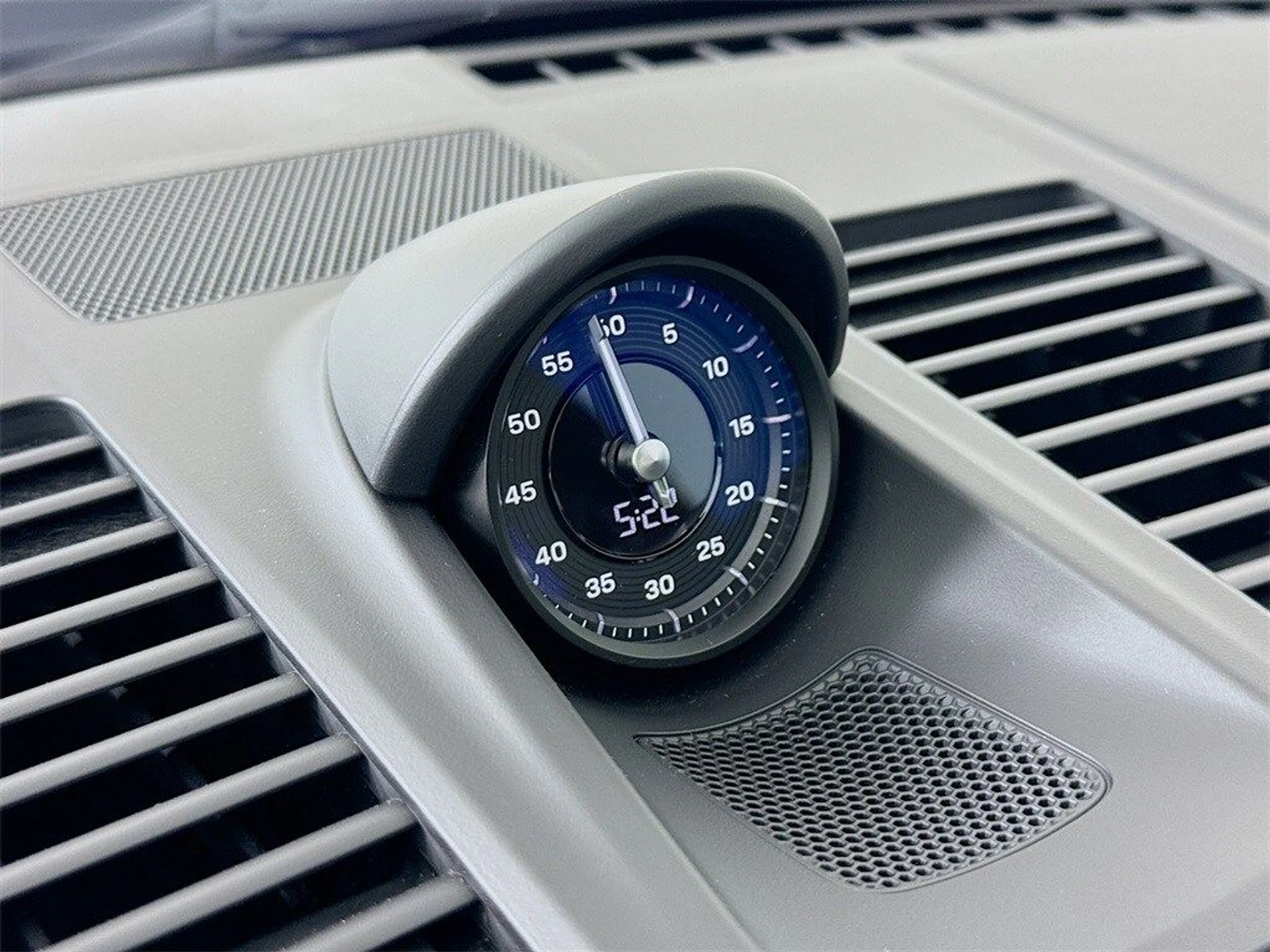 mph018_744565549_d58053d9054206084f011961592c6368x_919dd39636