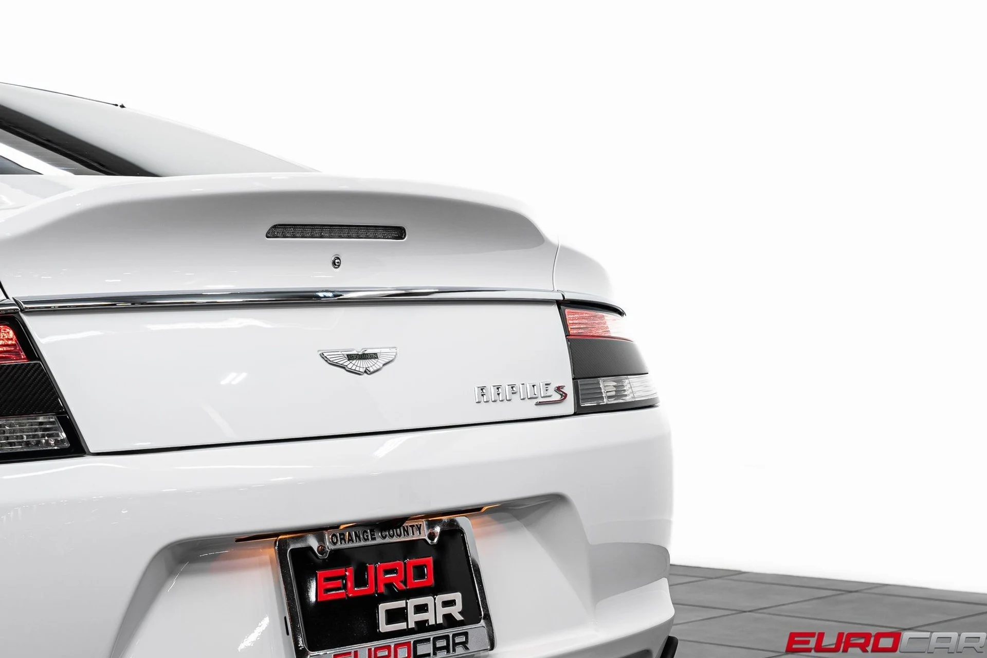 mph018_746553919_image_19_573ce8e25a