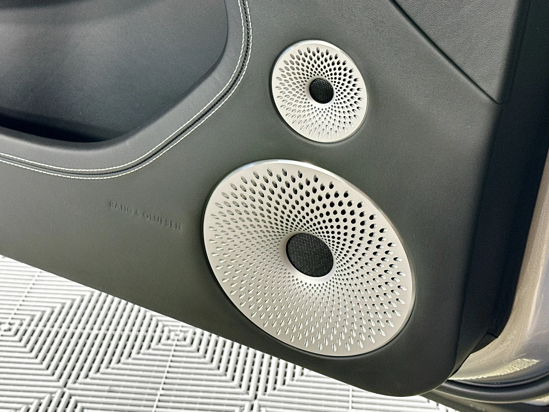 mph018_747053141_19_8db818bf34