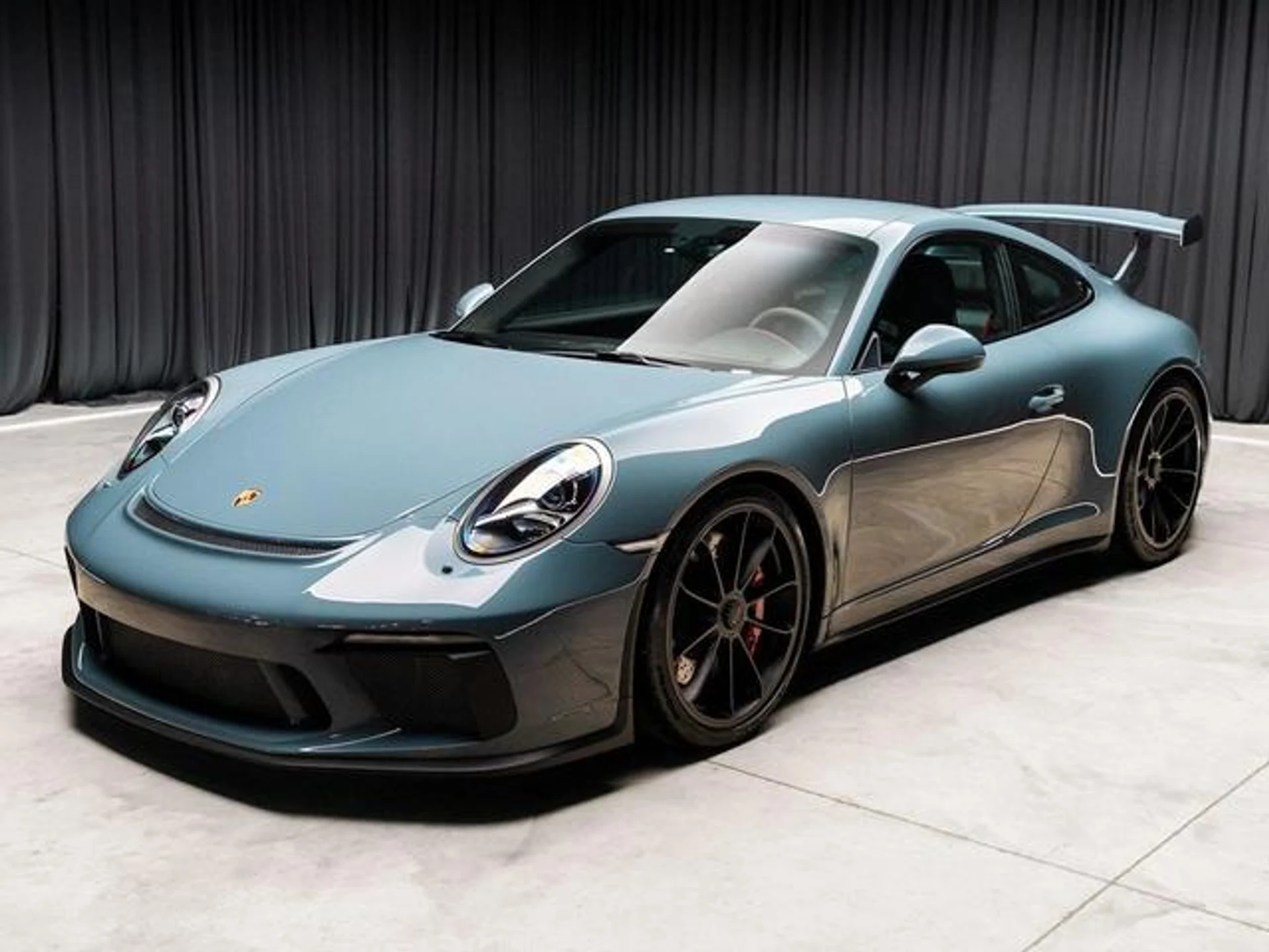 mph018_747806859_ry_29e5_l_KO_Ti_Rz_J1qx7yyn_Bd_I_7d8dee3479