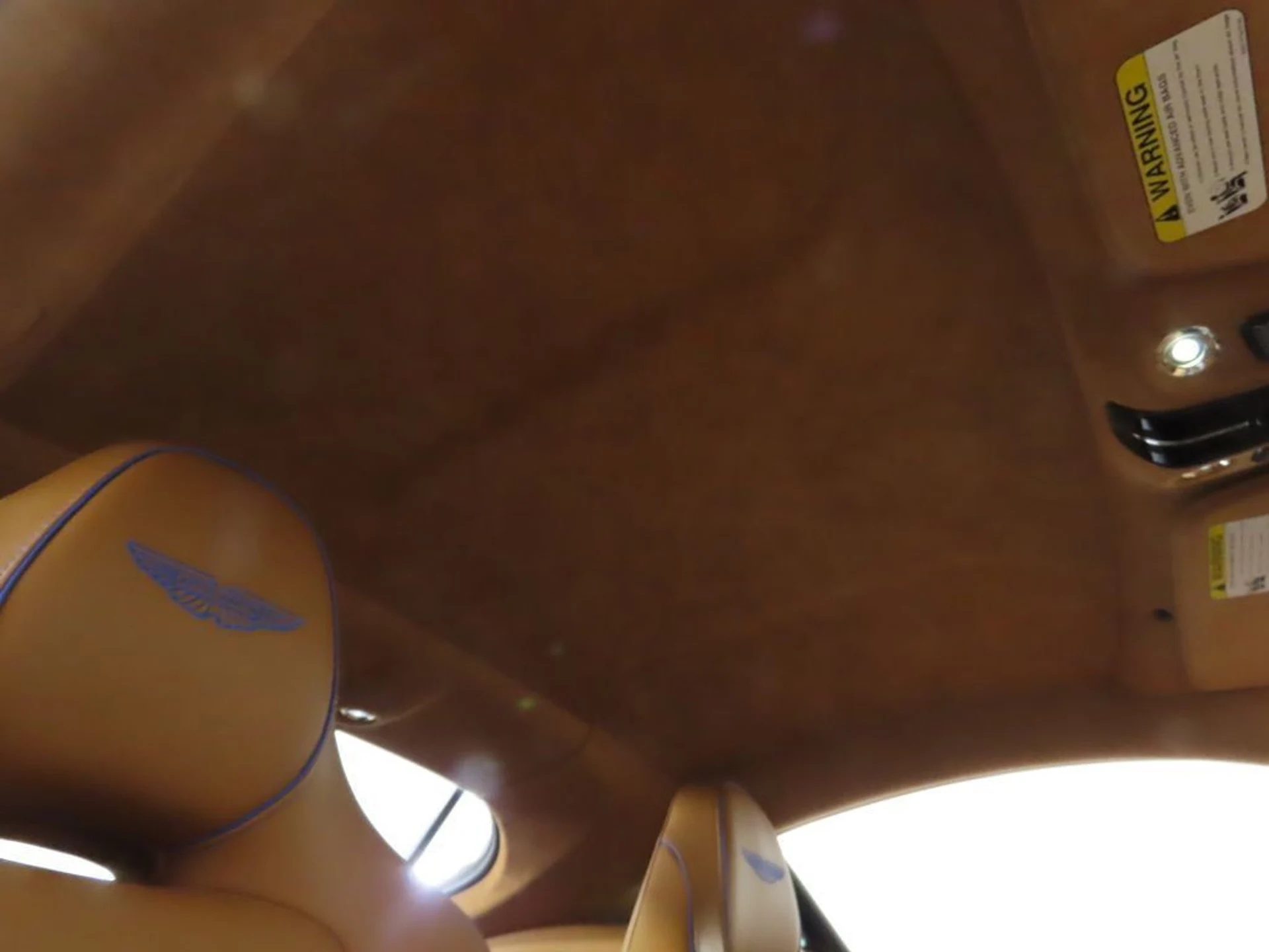 mph018_750059636_used_2025_aston_martin_vantage_coupe_8119_22982466_19_1024_5b7c22015e