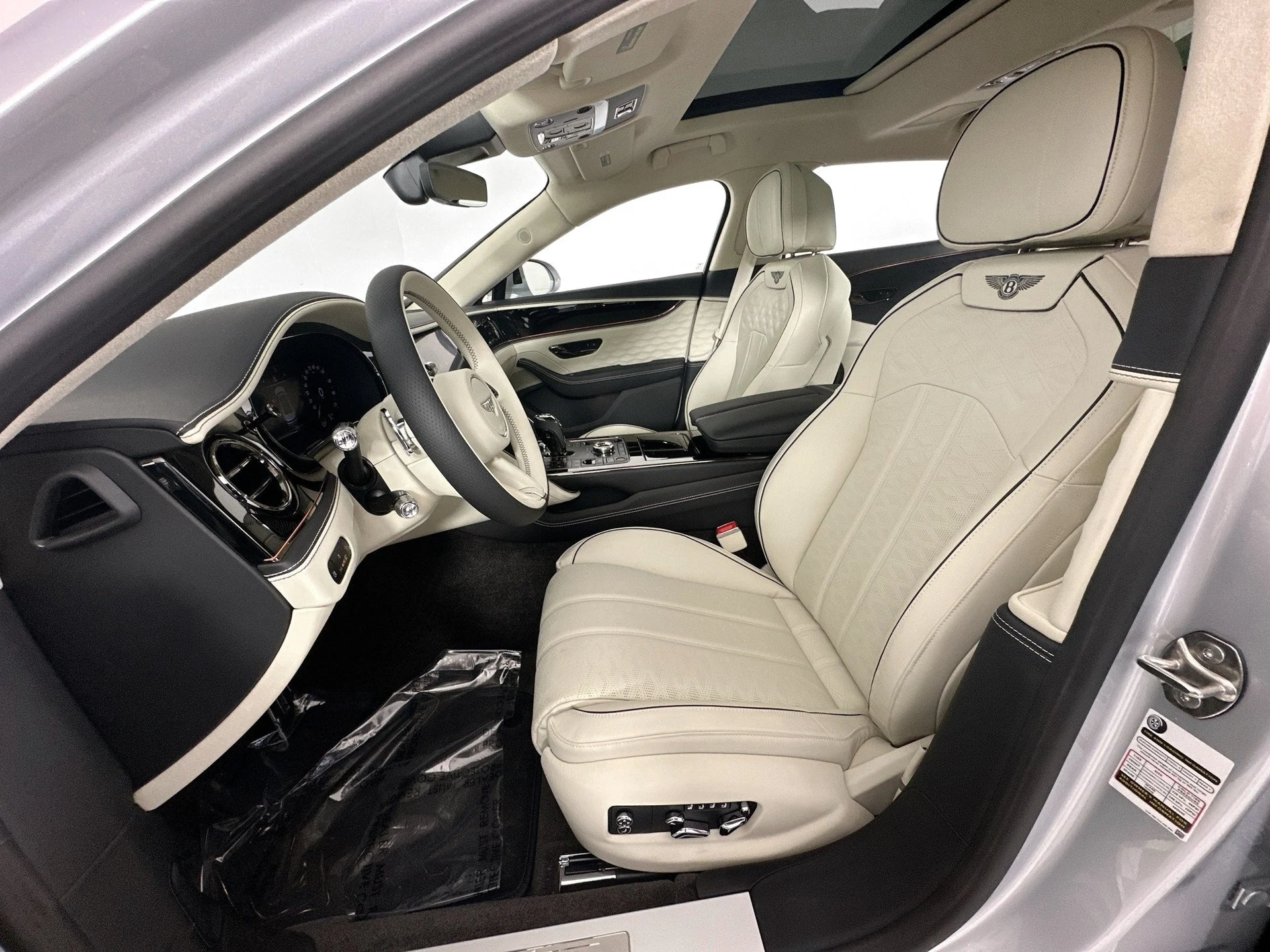 mph018_750442792_19_af41df9541