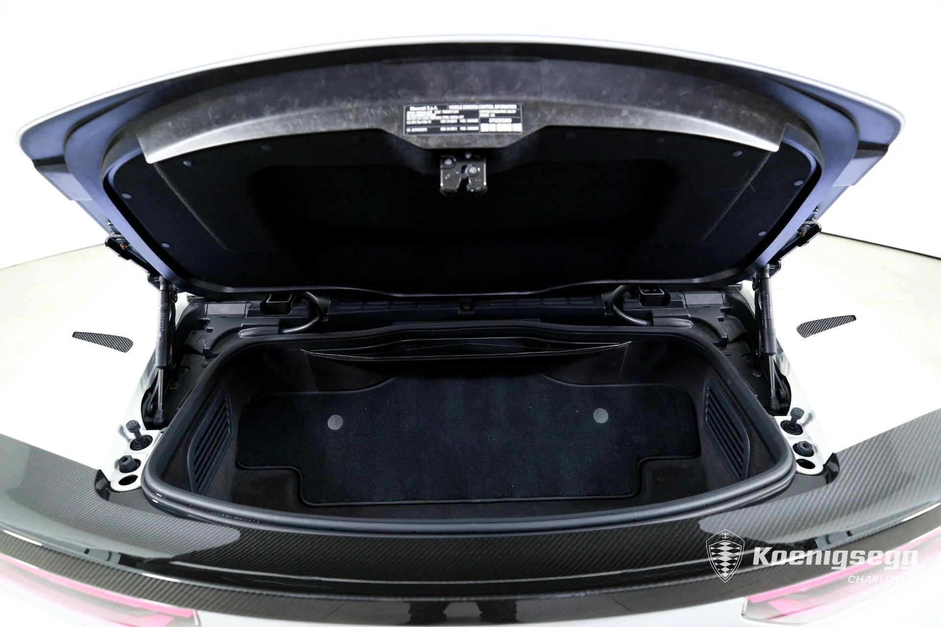 mph018_758439935_Used_2023_Maserati_MC_20_Cielo_1761055156_b4b401990c