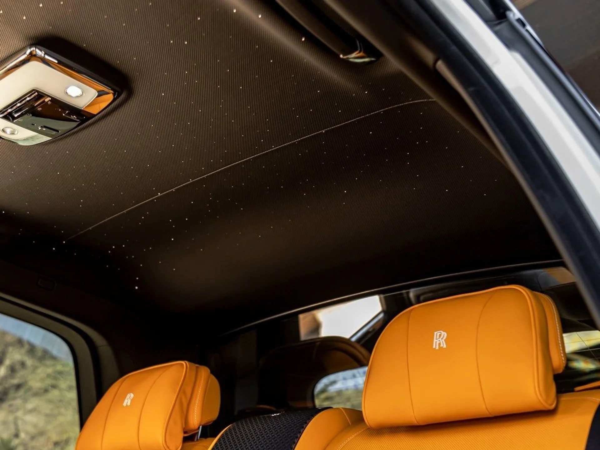 mph018_75869592_19_f2f58fdaef