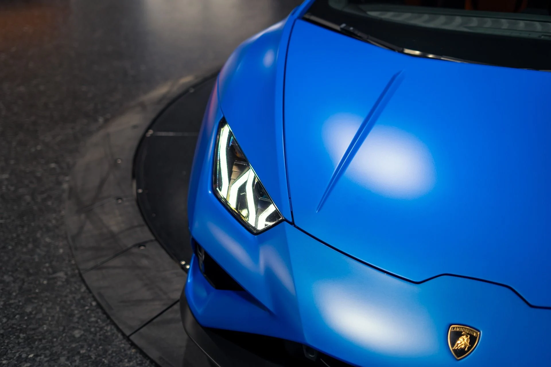 mph018_761411905_Used_2020_Lamborghini_Huracan_EVO_Blu_Aegeus_Matte_Paint_w_Orange_Leather_Sensonum_Audio_1781118932_a9a4cee91b