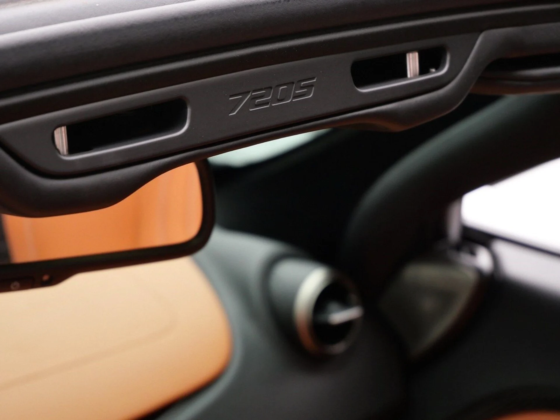 mph018_762121966_9093b4922024556ac9af0433c6968bb1x_7805e06d89