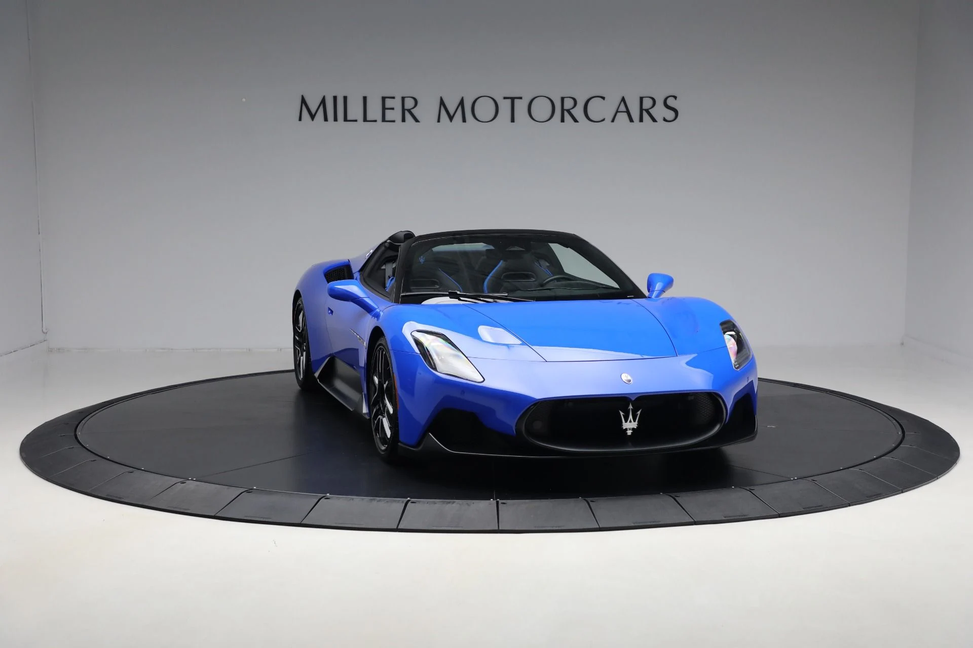 mph018_772680550_New_2024_Maserati_MC_20_Cielo_df5305ea3f
