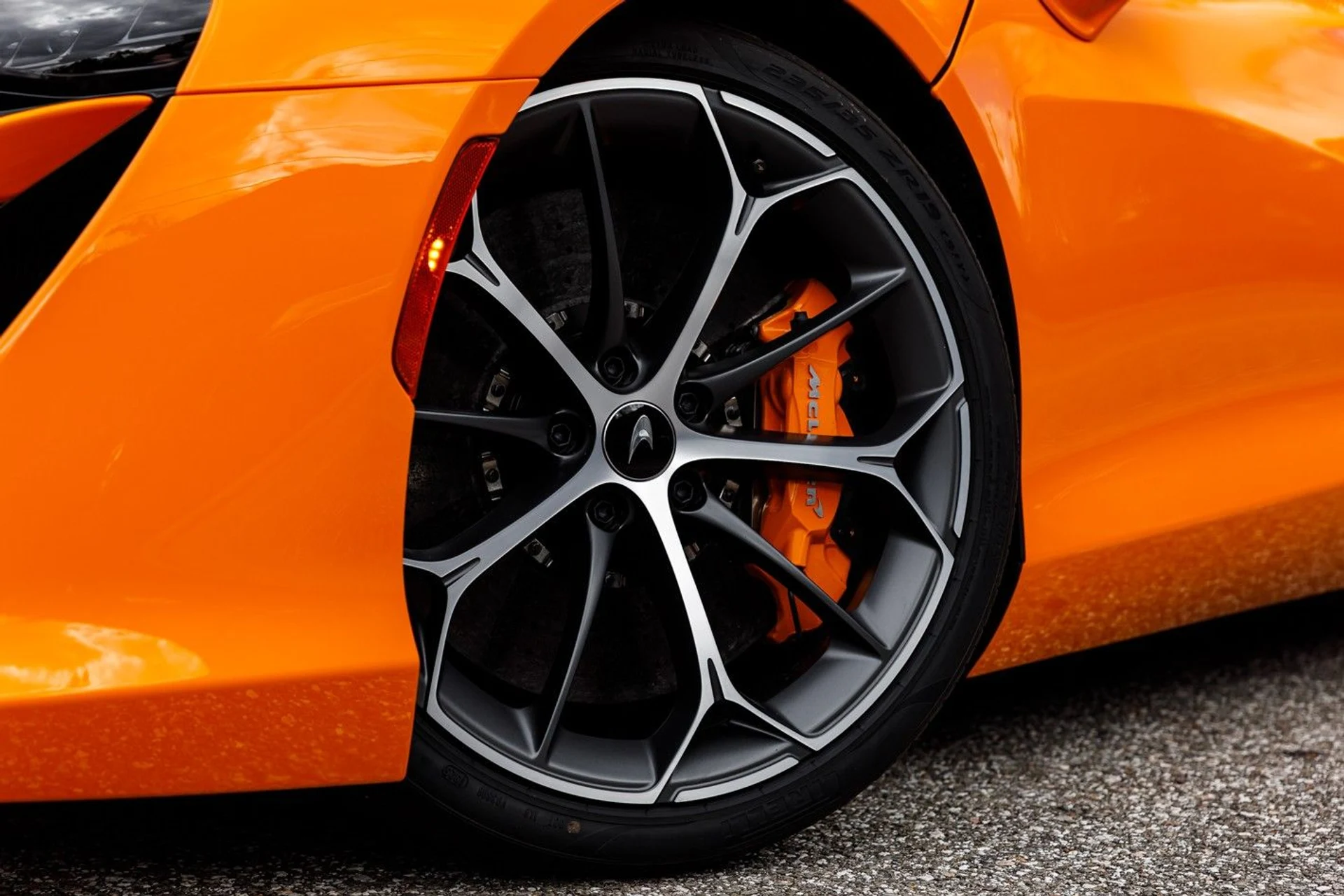 mph018_773337038_636_p19_l_dfd1bc5e68